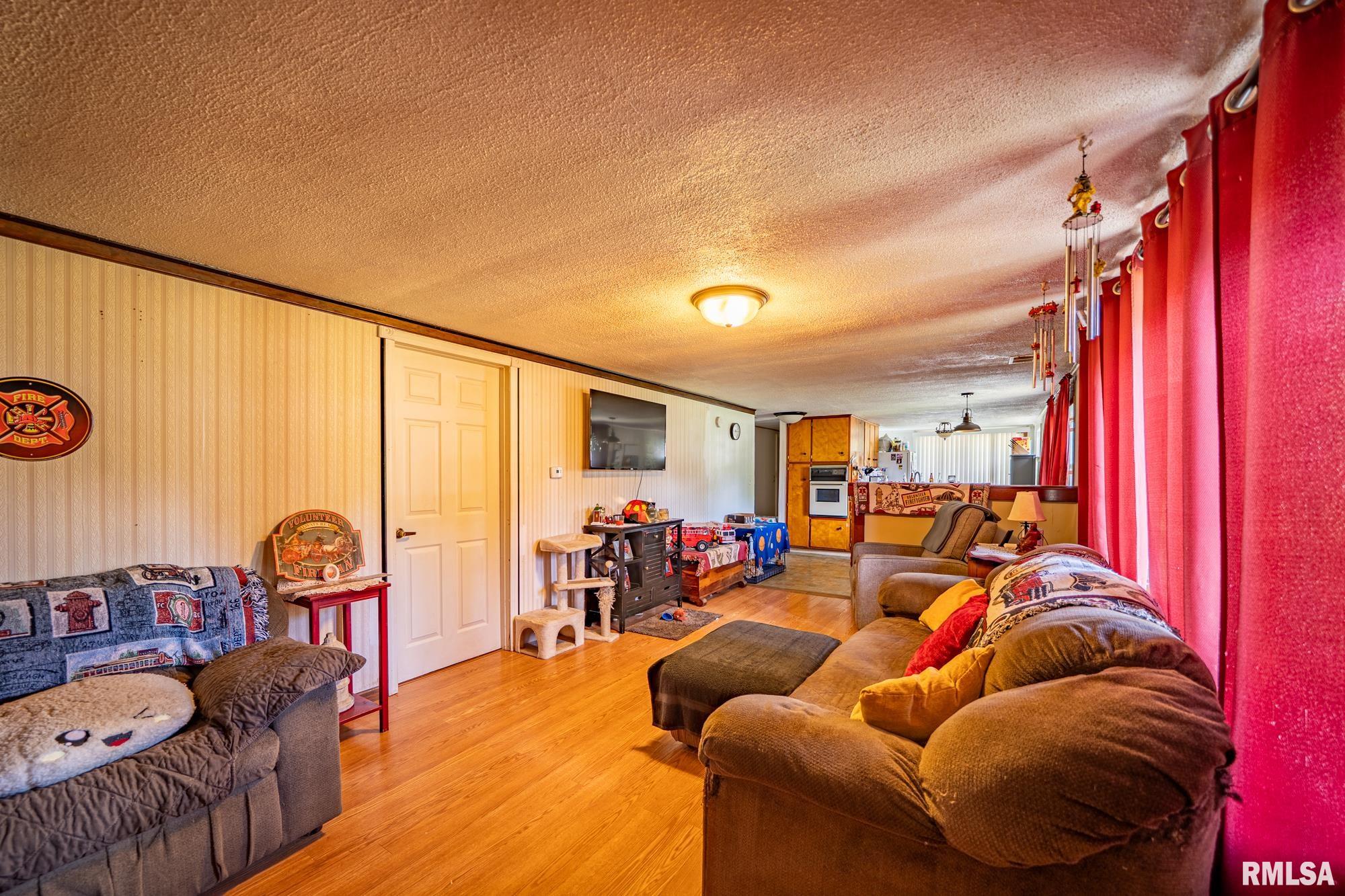 1425 N Vaughn Avenue, West Peoria, Illinois image 4