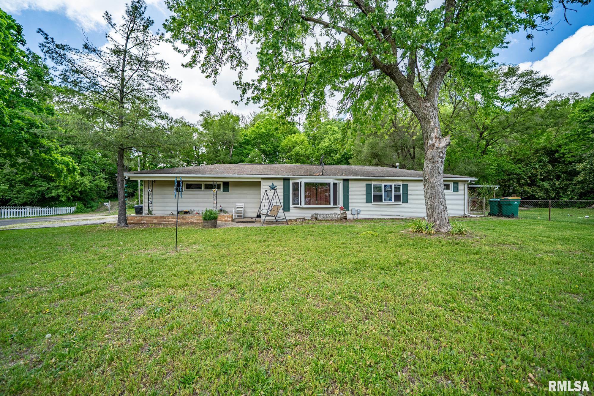 1425 N Vaughn Avenue, West Peoria, Illinois image 1