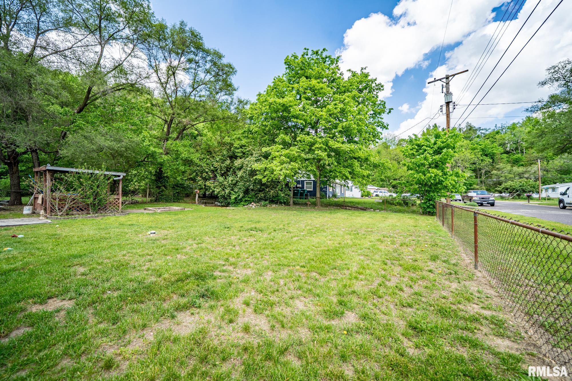 1425 N Vaughn Avenue, West Peoria, Illinois image 19