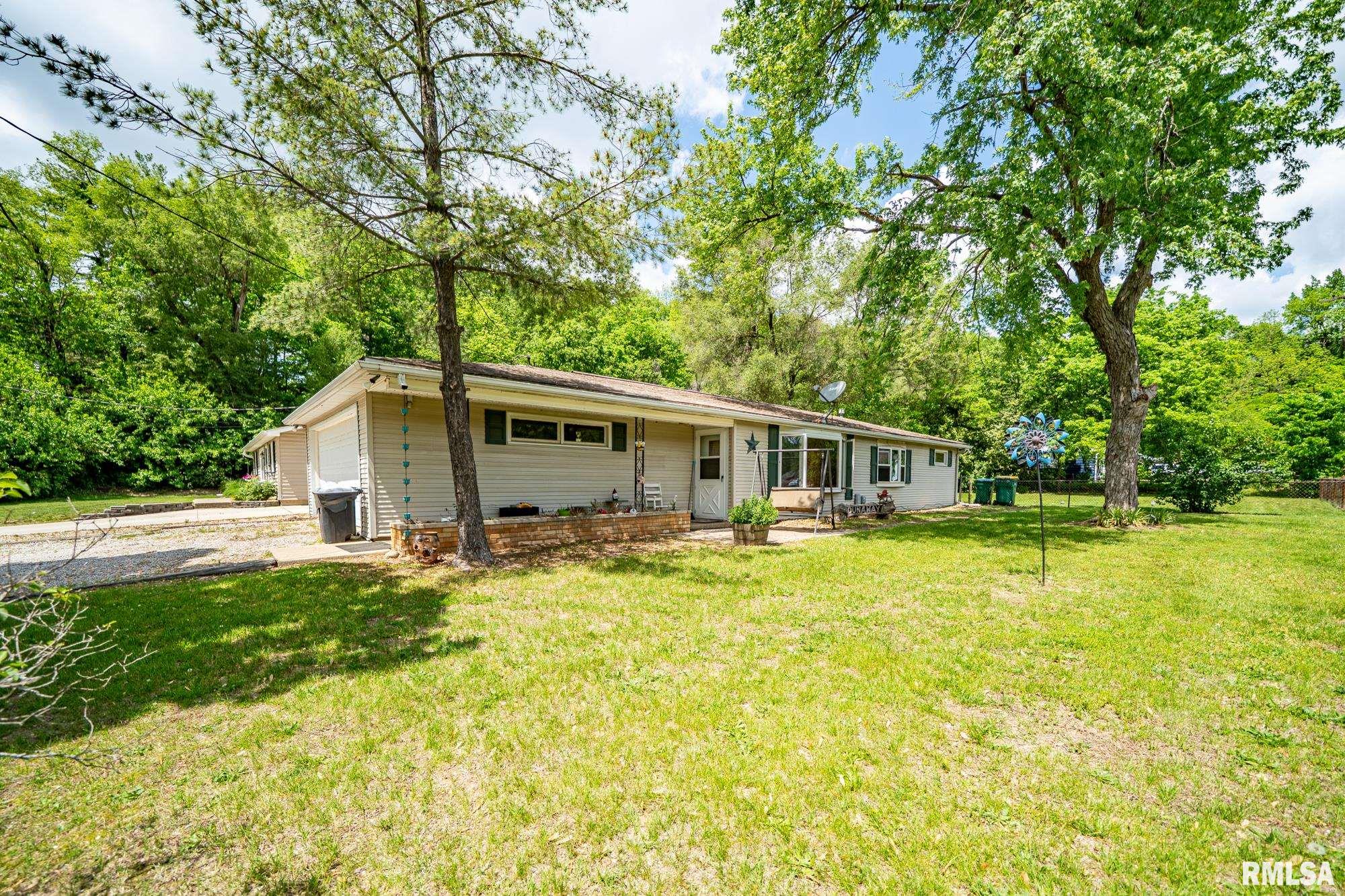 1425 N Vaughn Avenue, West Peoria, Illinois image 2