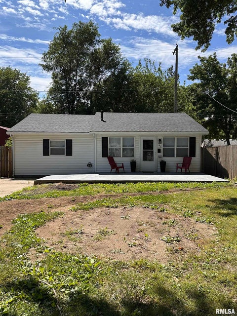 Homes For Sale - 143 S Wesley Street<br/> Sangamon County, Springfield, IL 62703