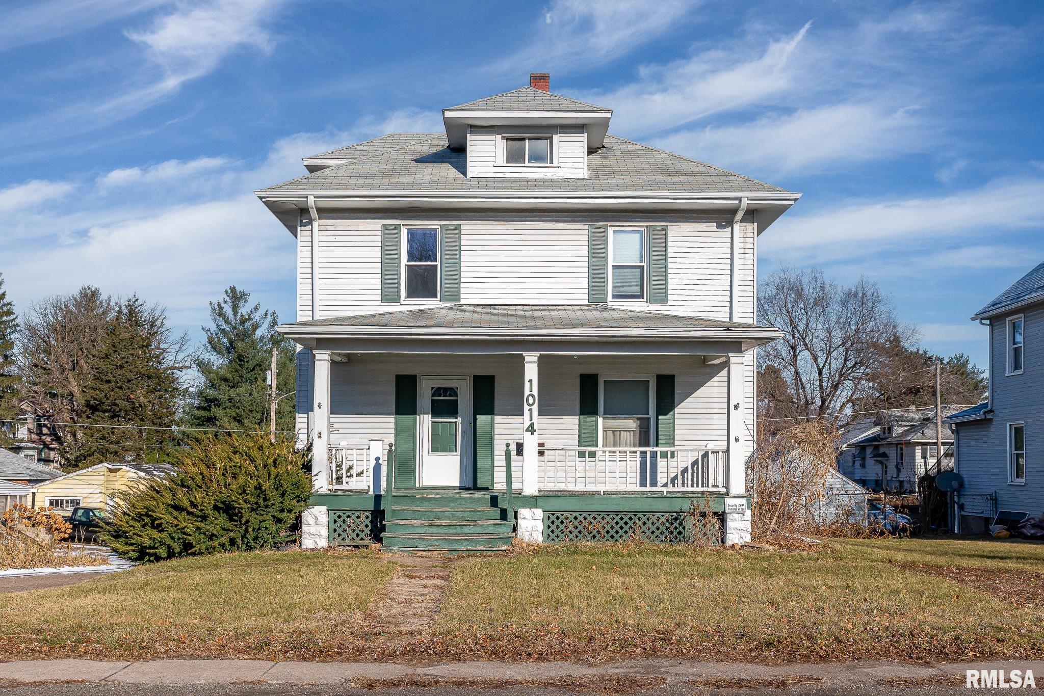 1014 W Locust Street, Davenport, Iowa image 1