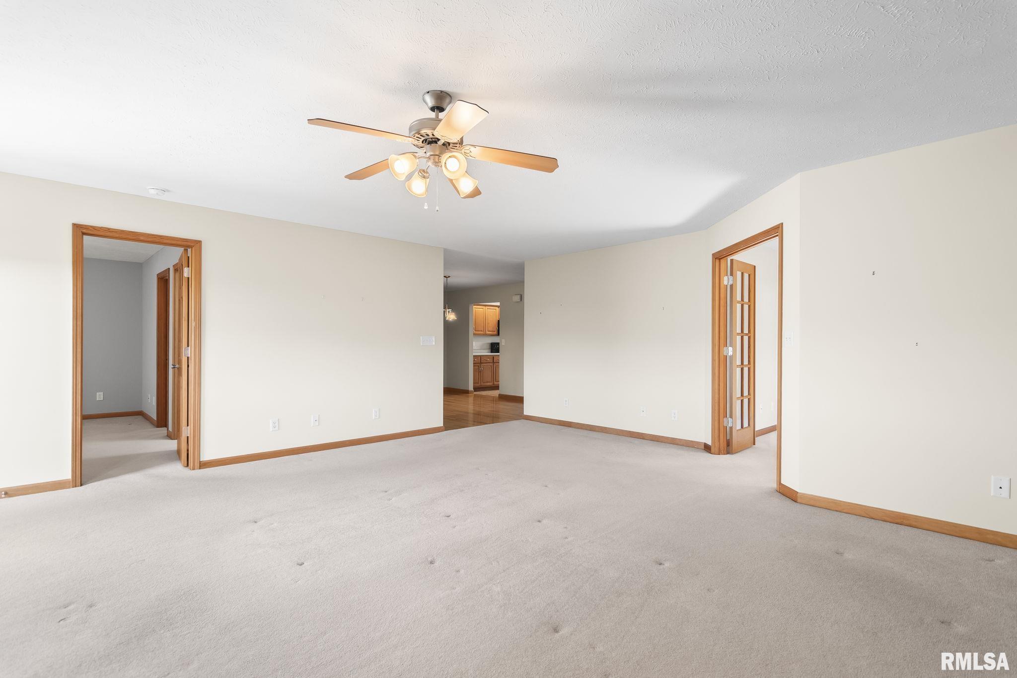 3804 Sugar Loaf Drive, Springfield, Illinois image 6