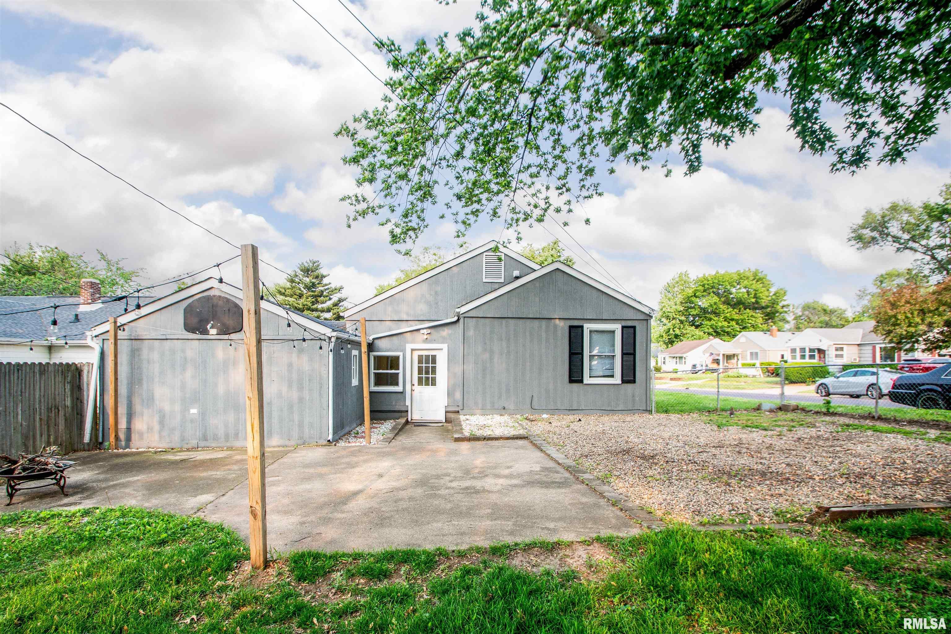 301 Edgewood Drive, Pekin, Illinois image 31