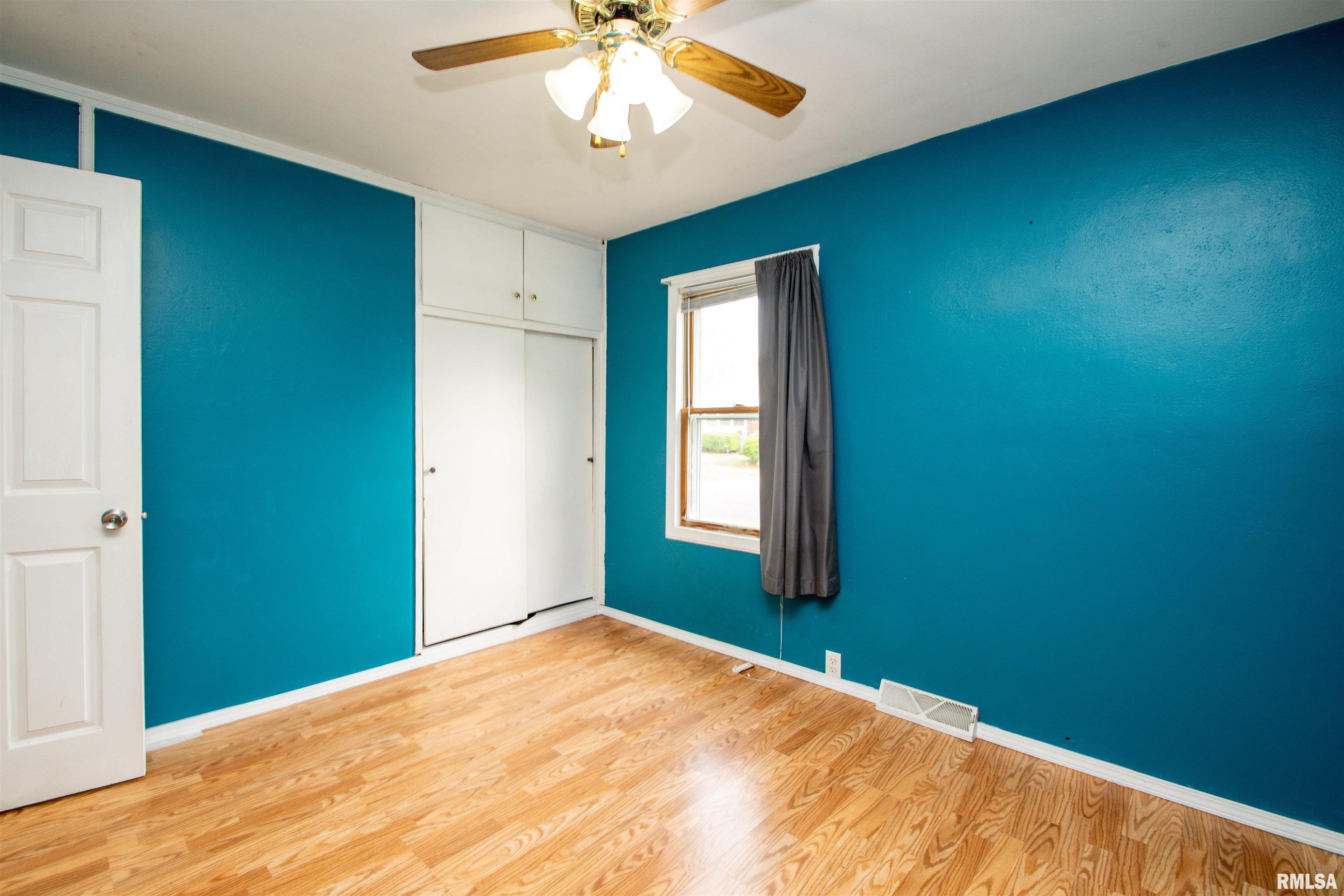 301 Edgewood Drive, Pekin, Illinois image 19