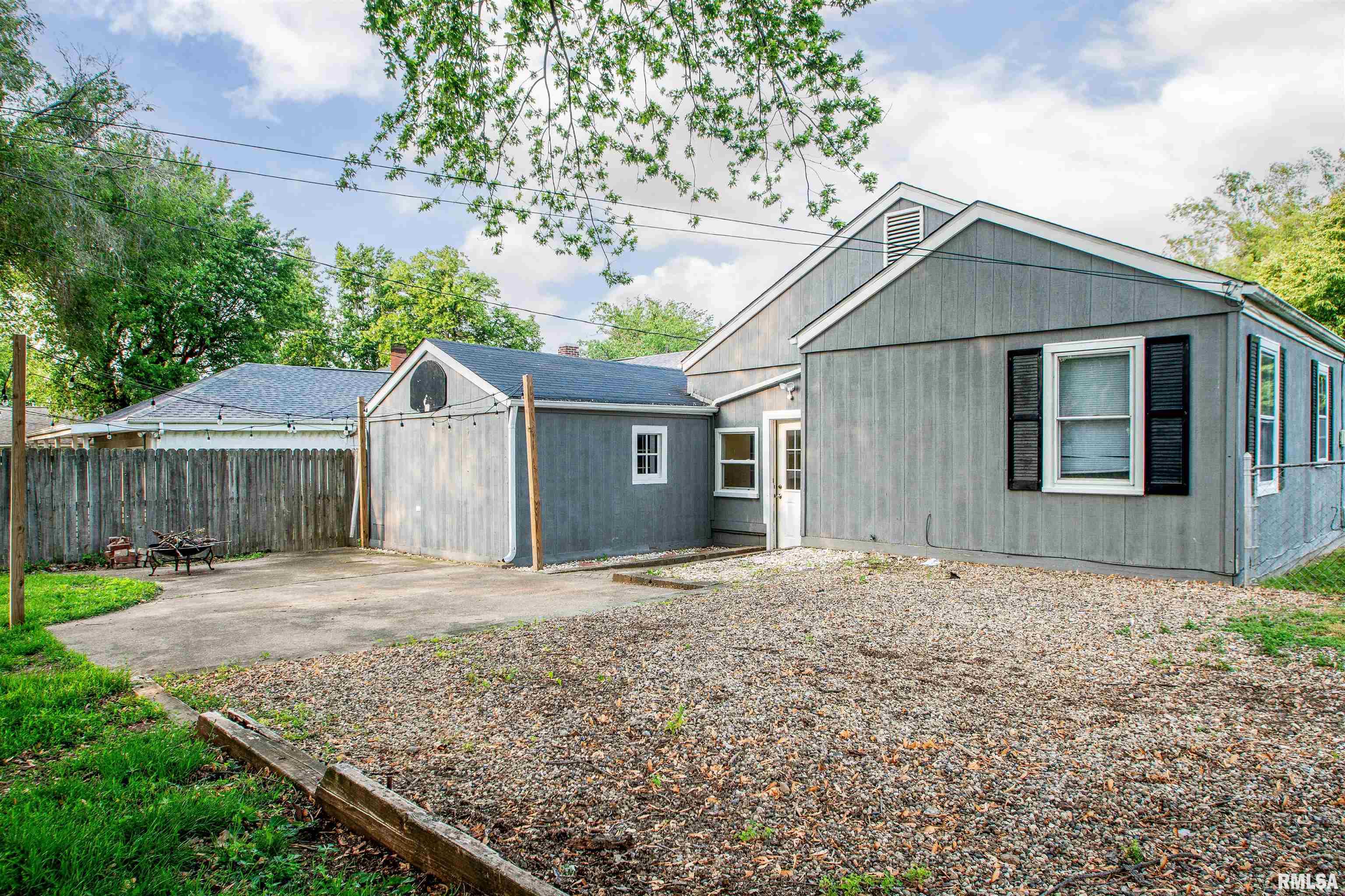 301 Edgewood Drive, Pekin, Illinois image 28
