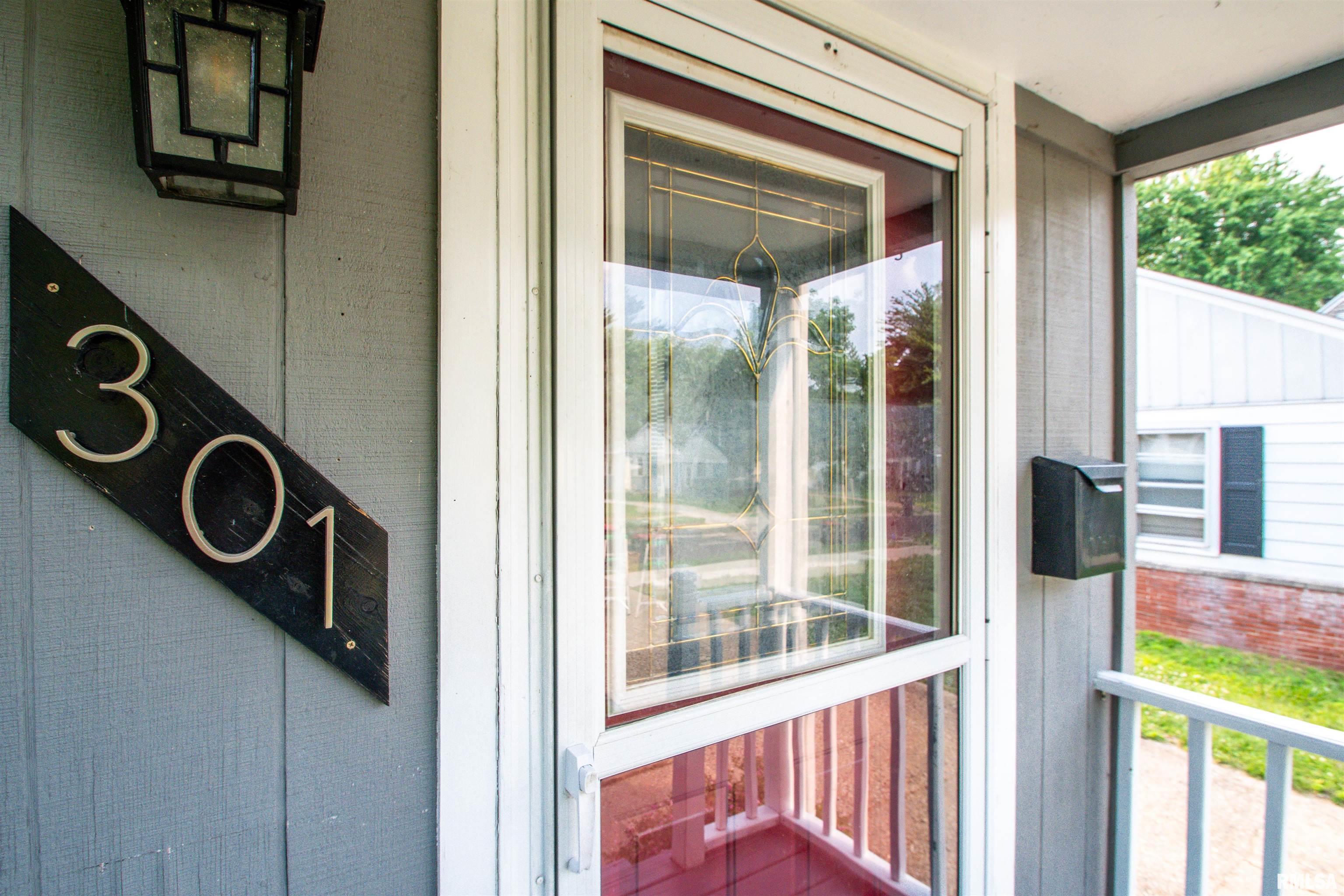 301 Edgewood Drive, Pekin, Illinois image 4