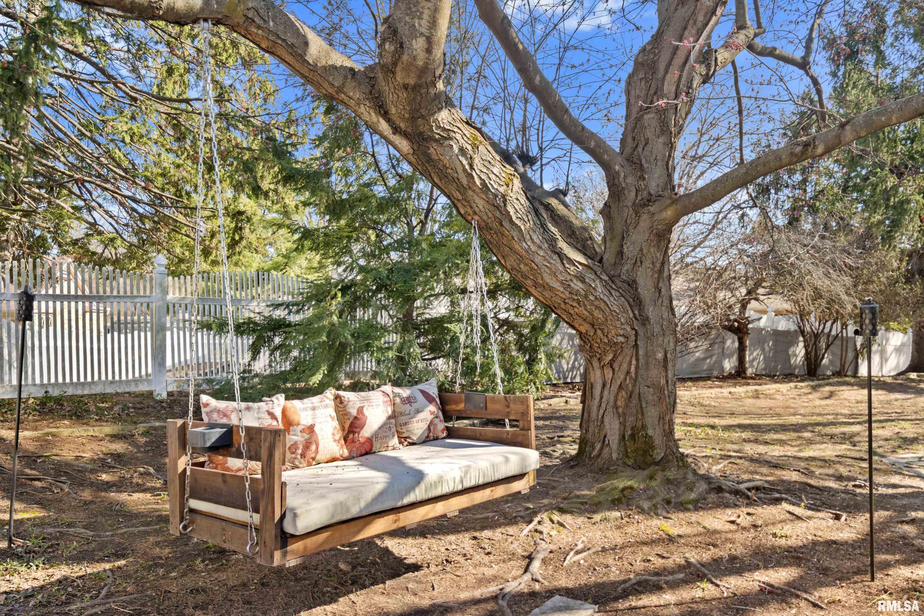 5916 N Isabell Avenue, Peoria, Illinois image 48