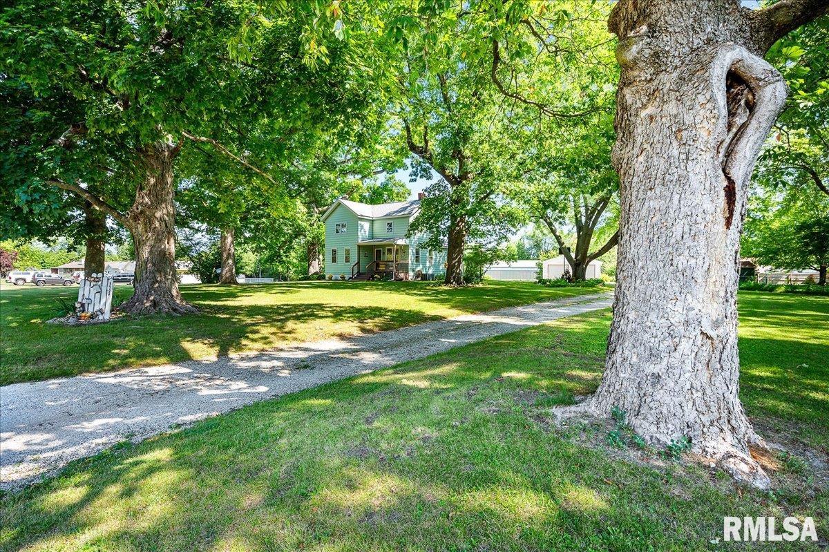 1703 Bloomington Road, East Peoria, Illinois image 6