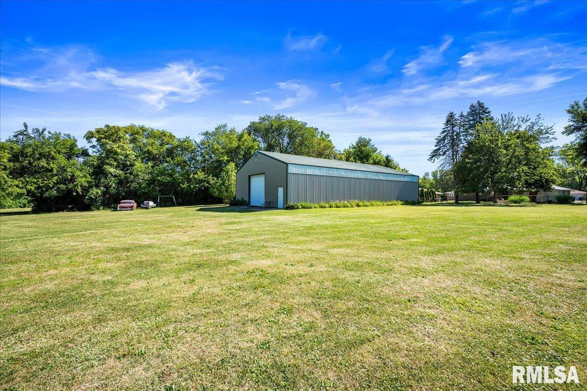 1703 Bloomington Road, East Peoria, Illinois image 30