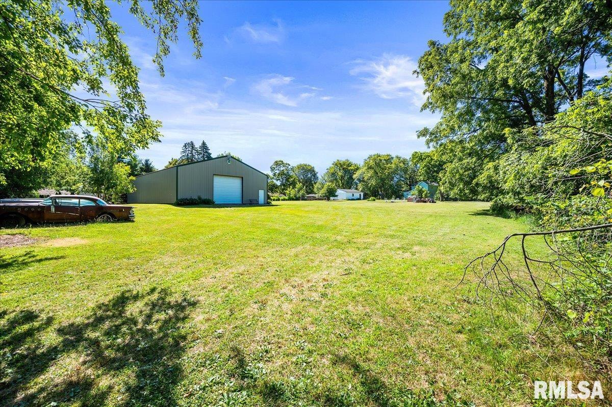 1703 Bloomington Road, East Peoria, Illinois image 31