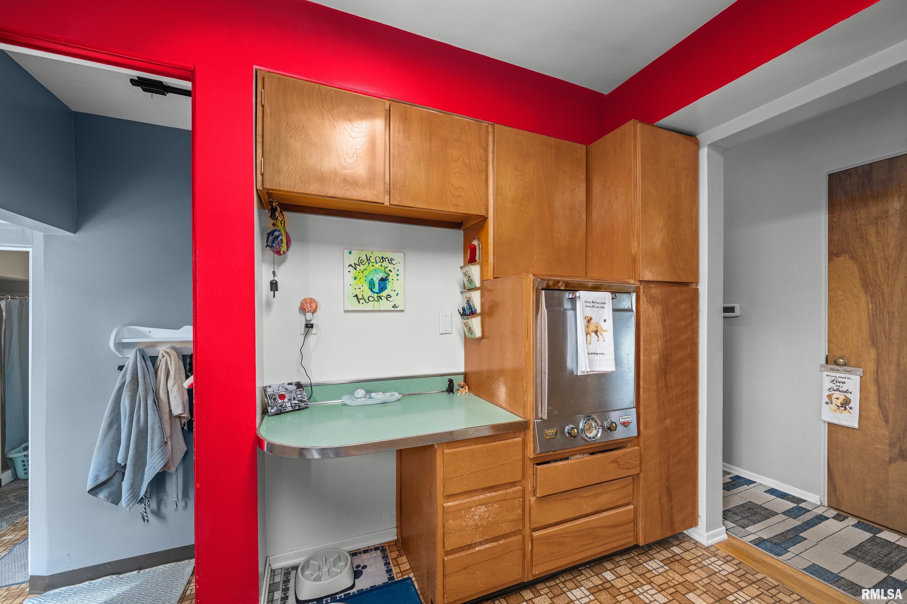 3016 Tremont Avenue, Davenport, Iowa image 10