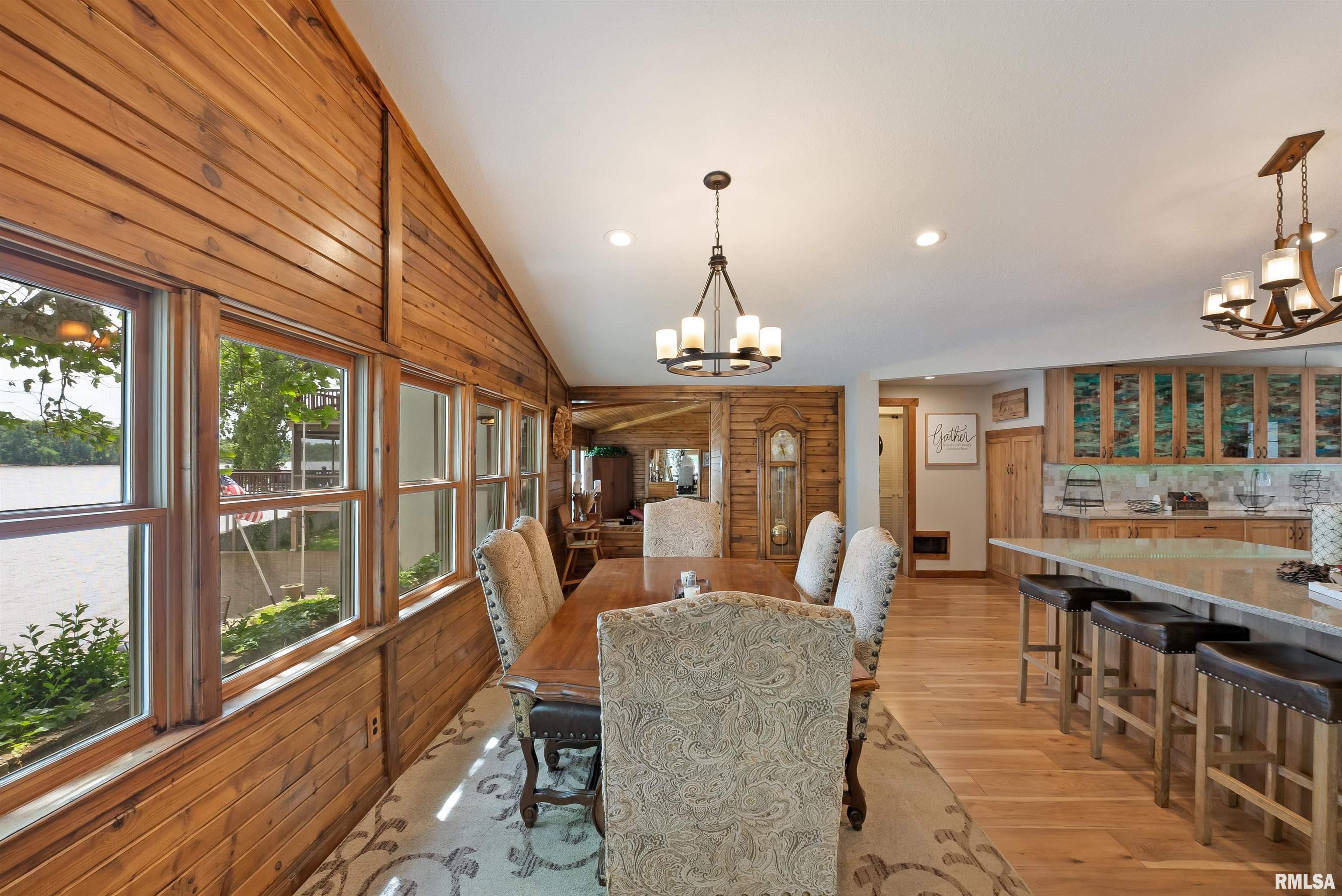 905 1st Street, Camanche, Iowa image 15