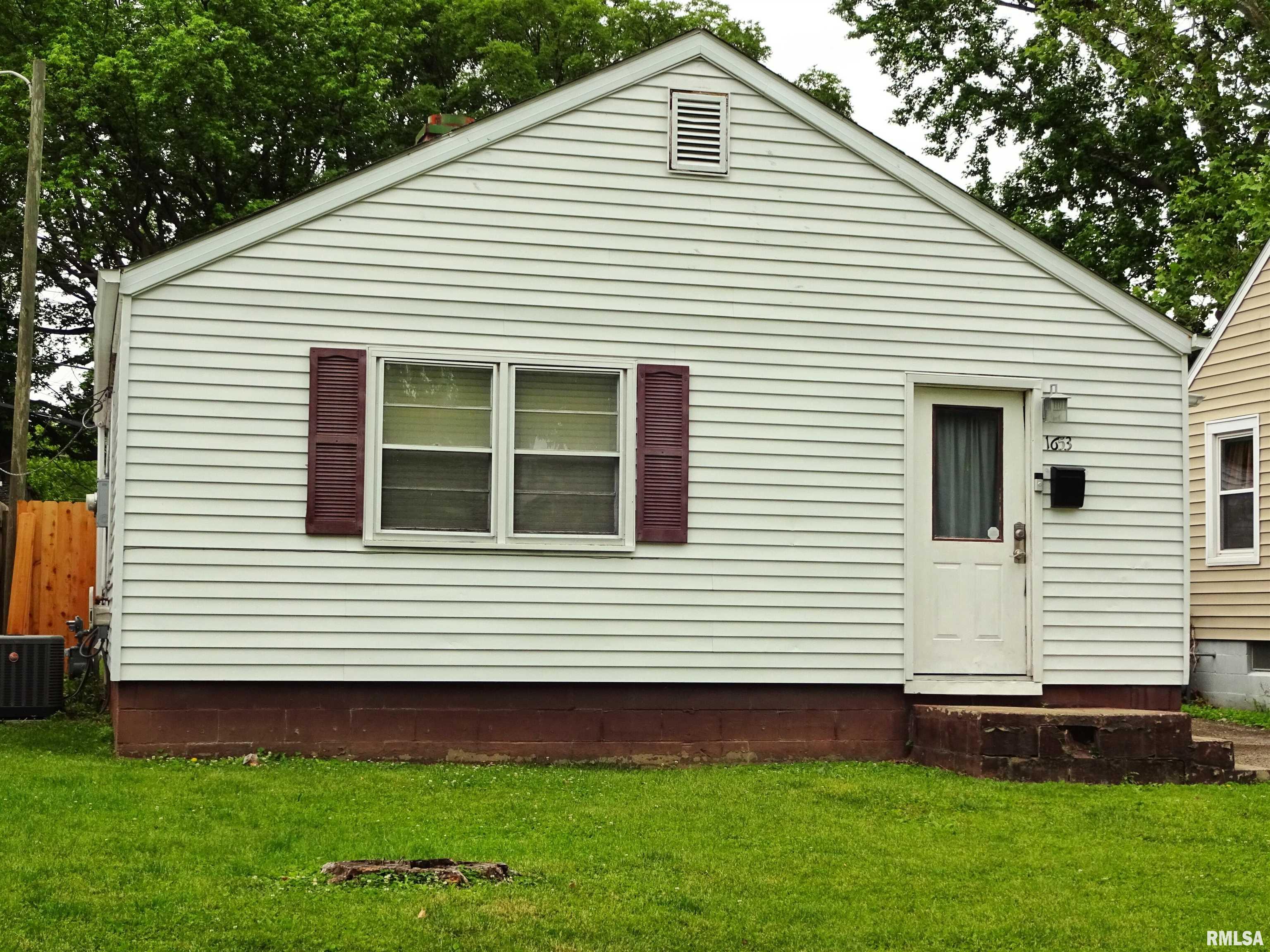 1653 W Adams Street, Springfield, Illinois image 1