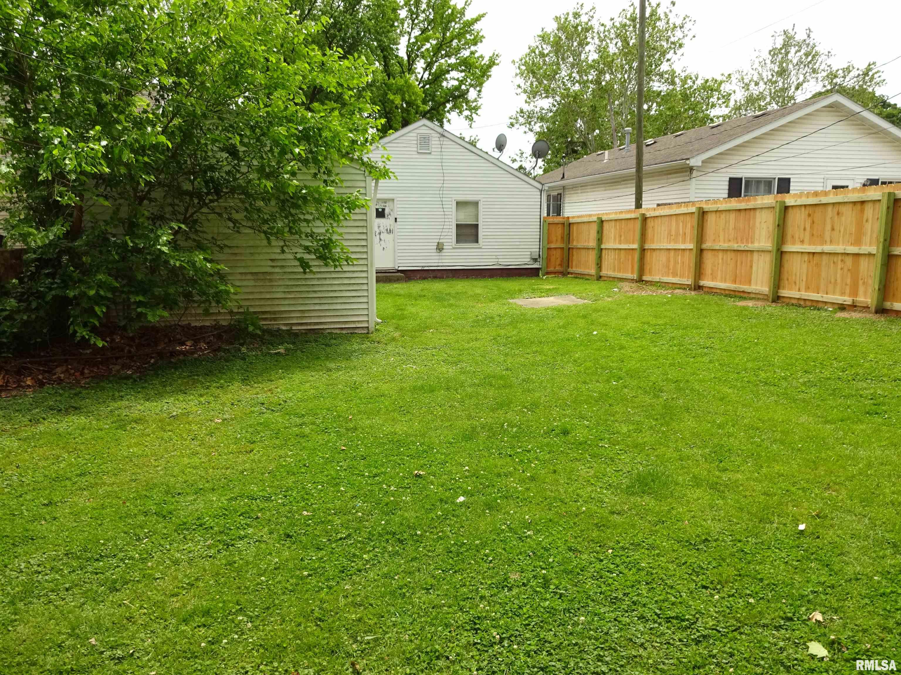 1653 W Adams Street, Springfield, Illinois image 16