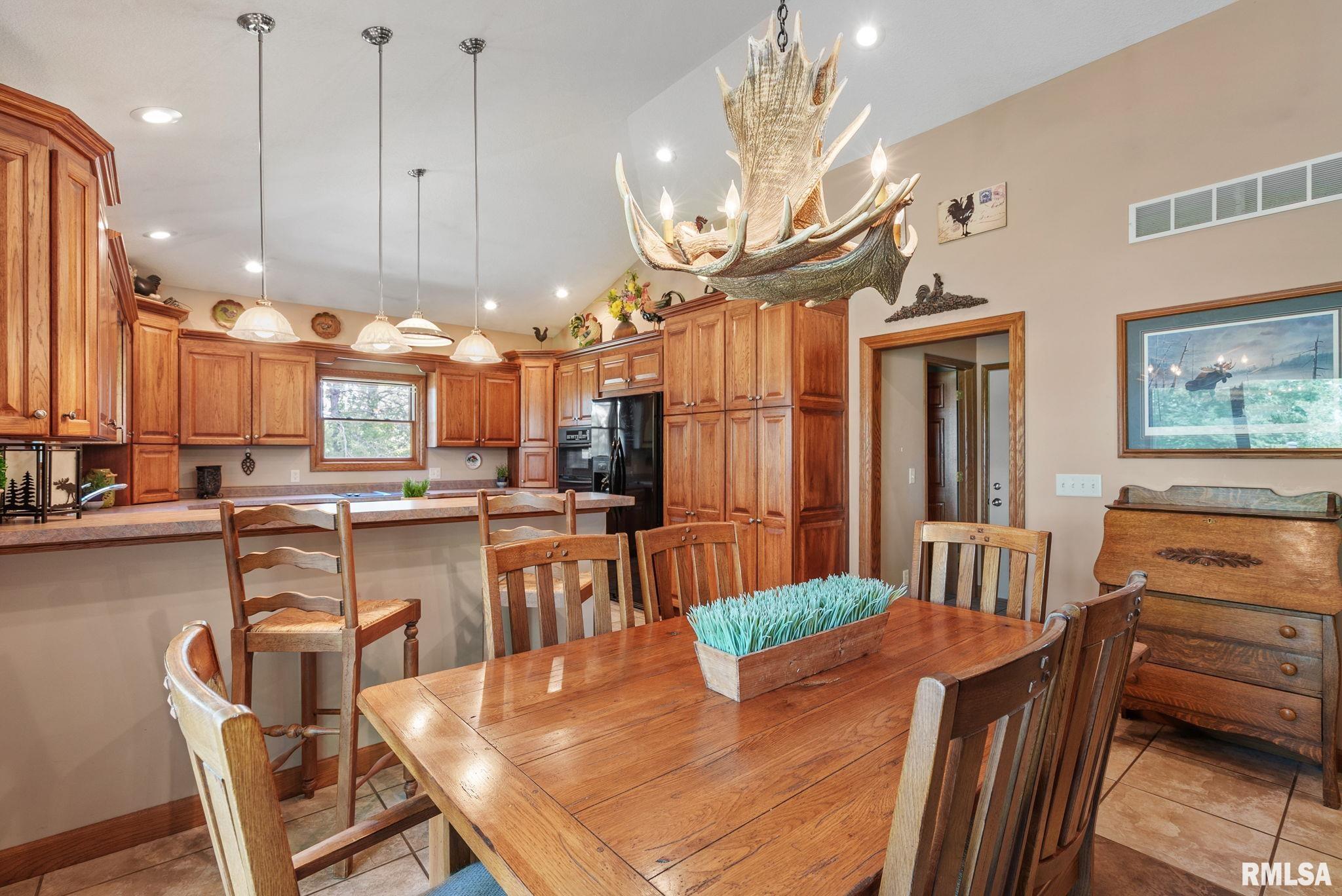115 Woodland Drive, Andalusia, Illinois image 6