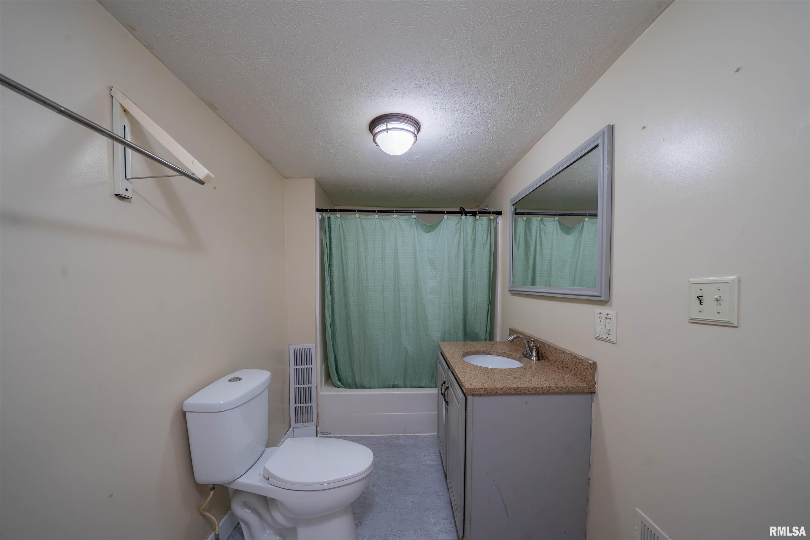 321 N 3rd Street, Hanna City, Illinois image 29