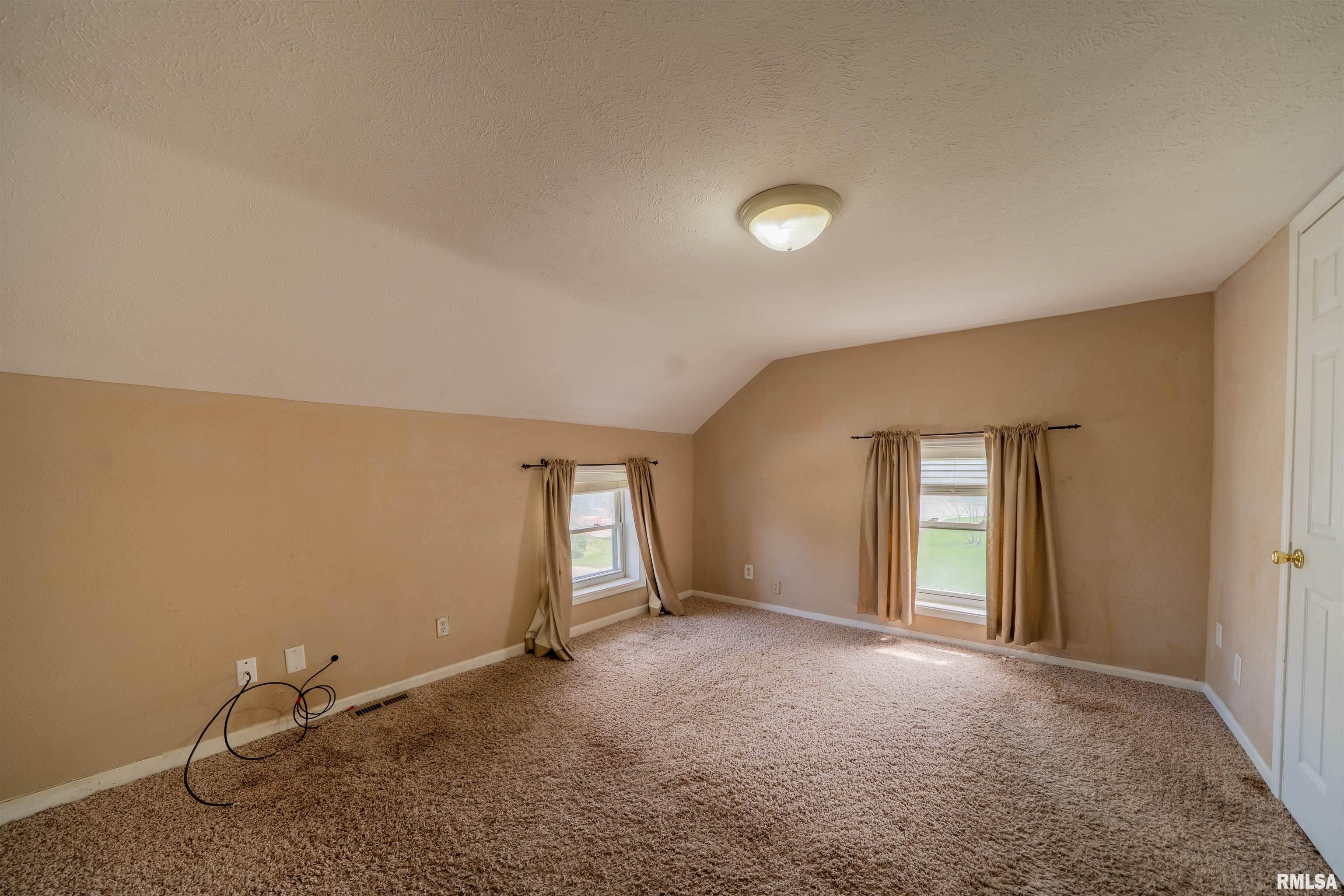 321 N 3rd Street, Hanna City, Illinois image 14