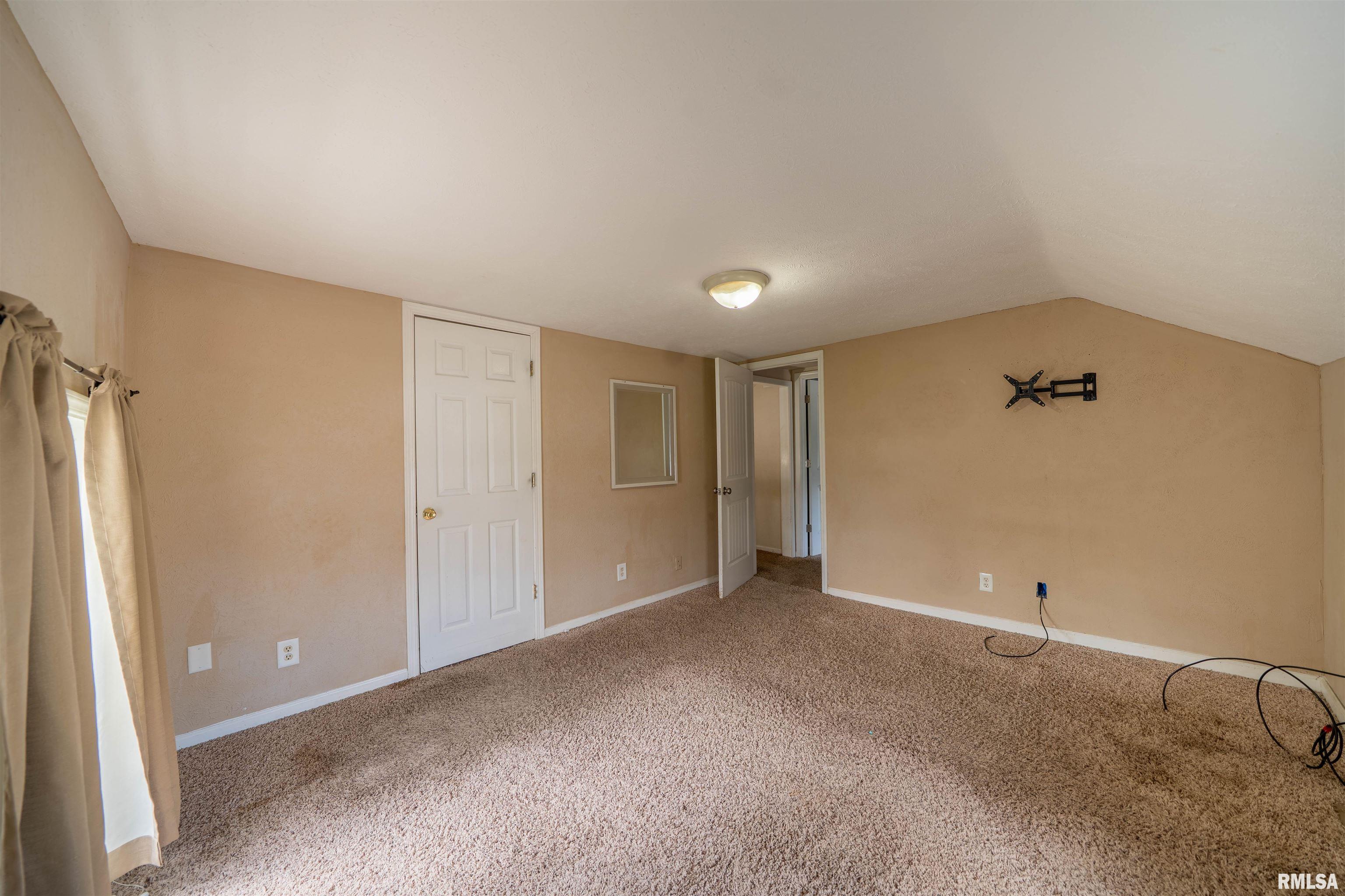 321 N 3rd Street, Hanna City, Illinois image 16