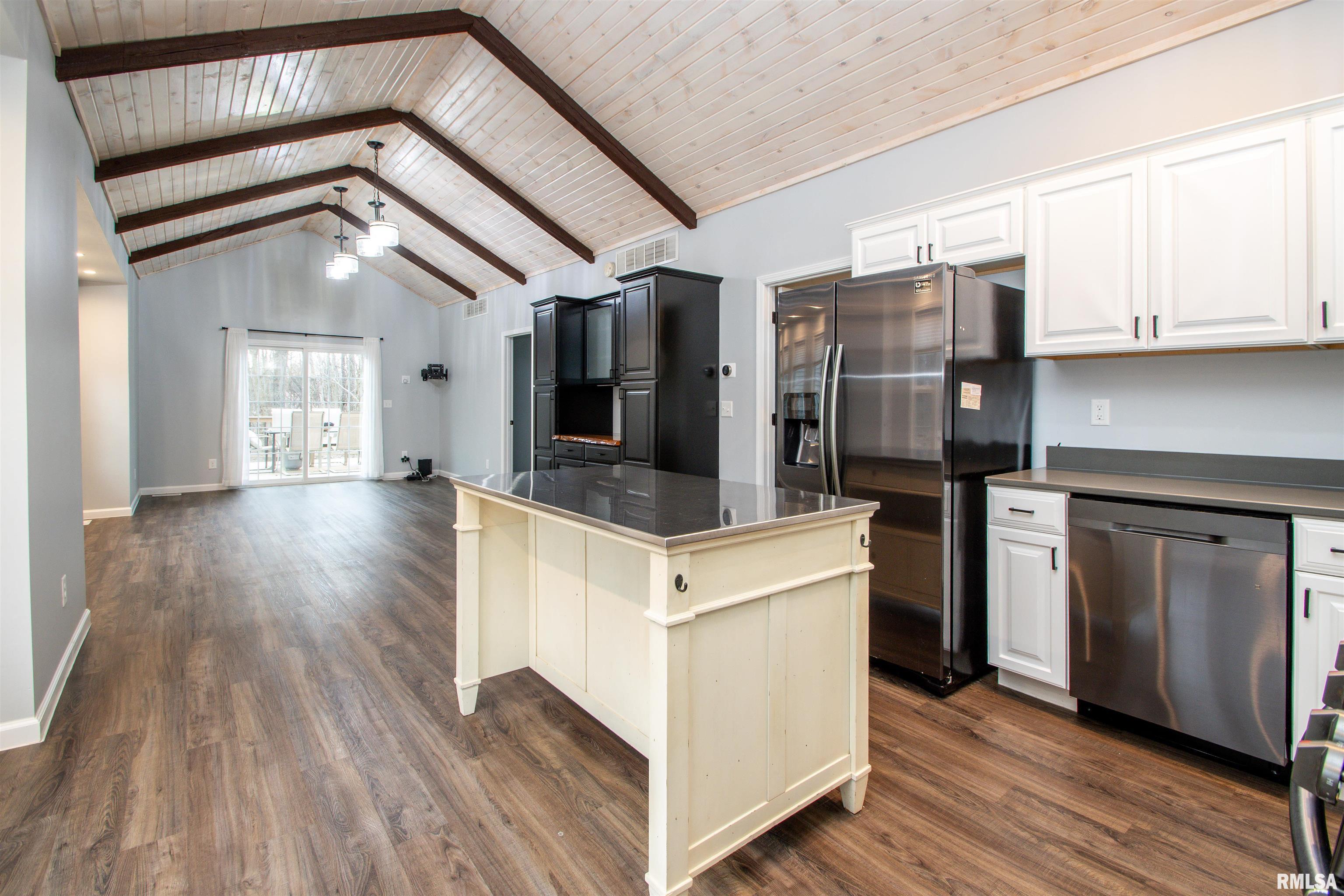 119 Orchard Court, Dahinda, Illinois image 8