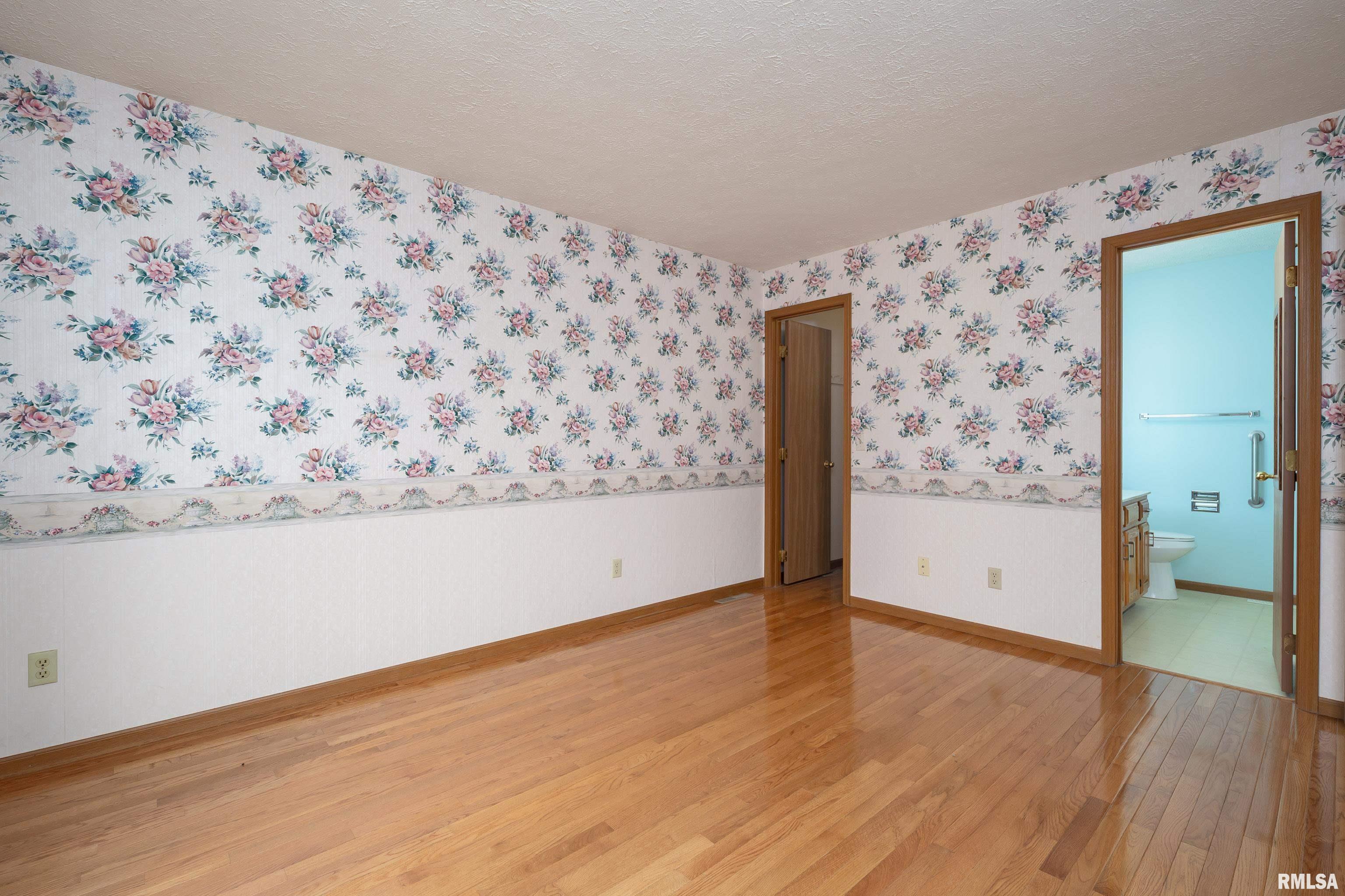 4675 Kynnelworth Drive #301, Bettendorf, Iowa image 23