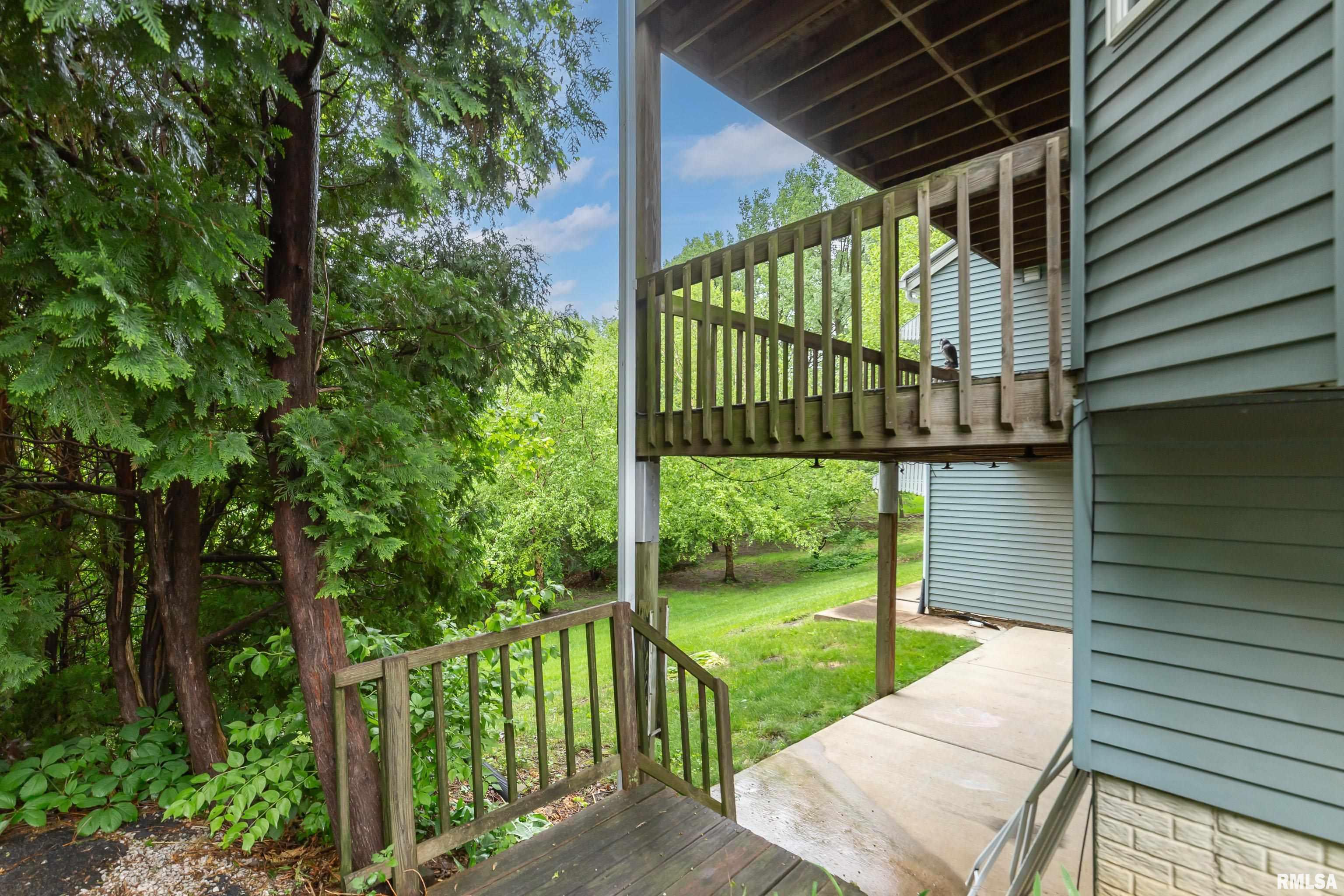 4675 Kynnelworth Drive #301, Bettendorf, Iowa image 8