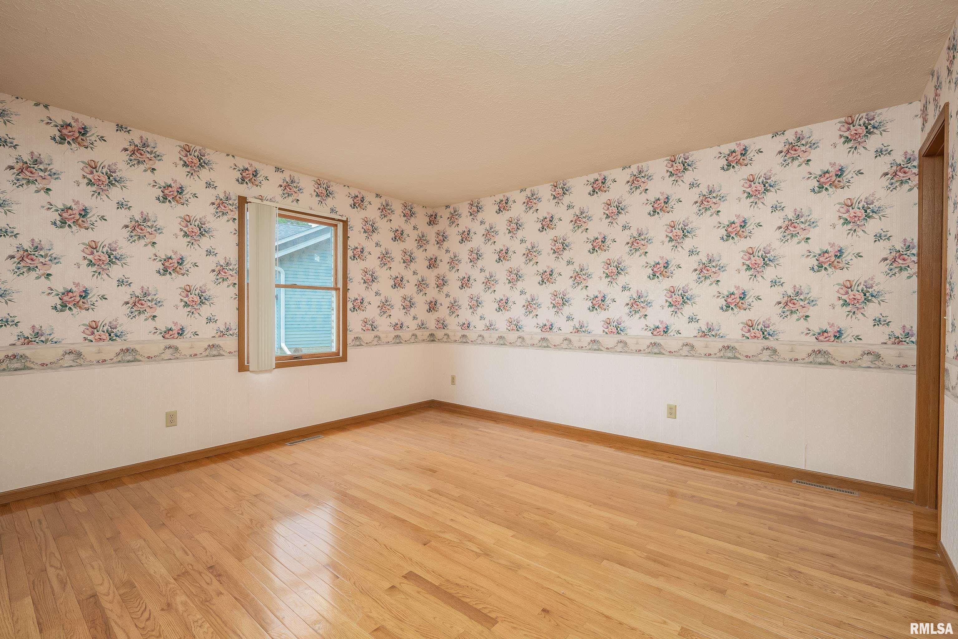 4675 Kynnelworth Drive #301, Bettendorf, Iowa image 20