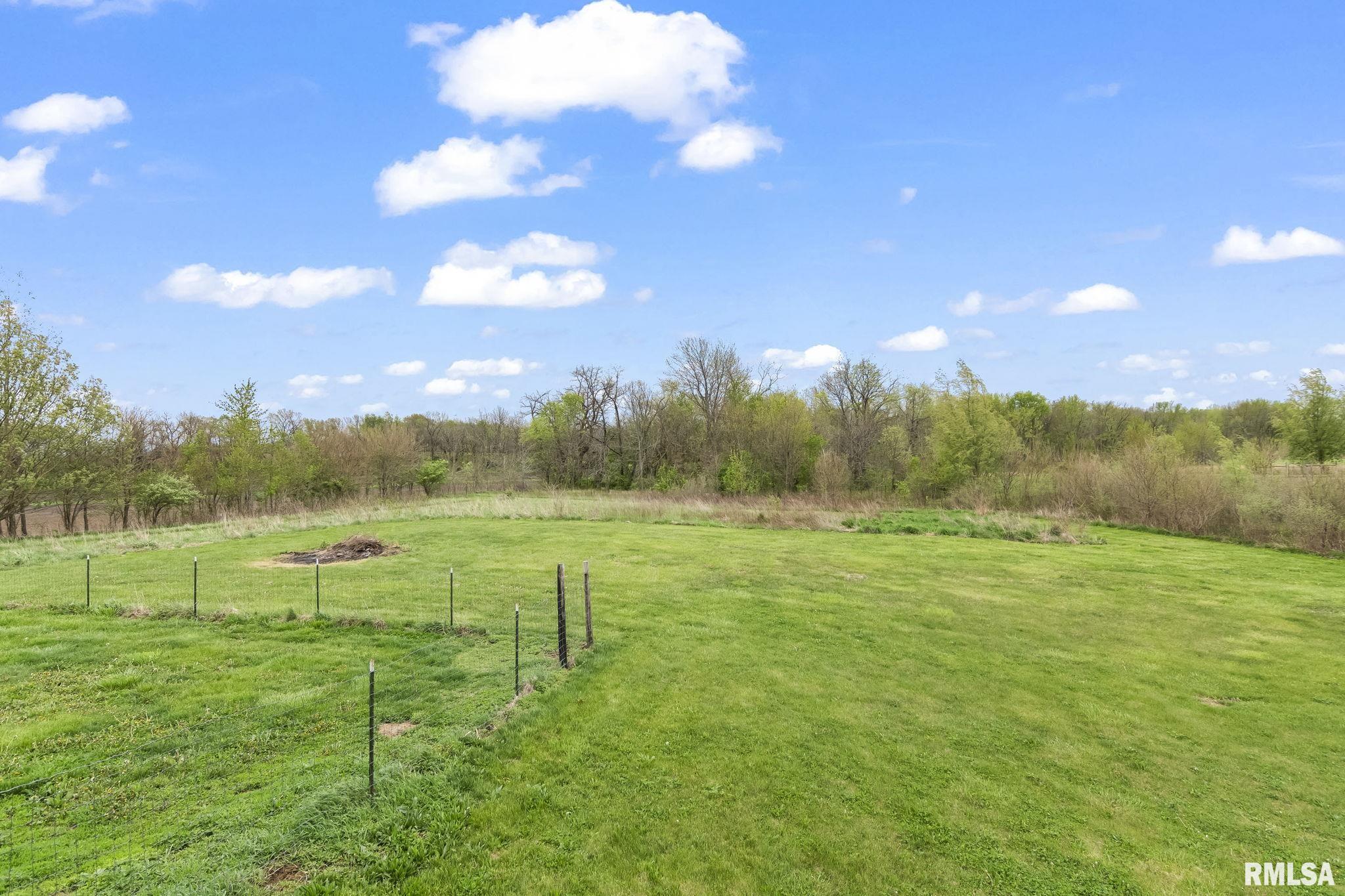 422 E 750 N Road, Morrisonville, Illinois image 42