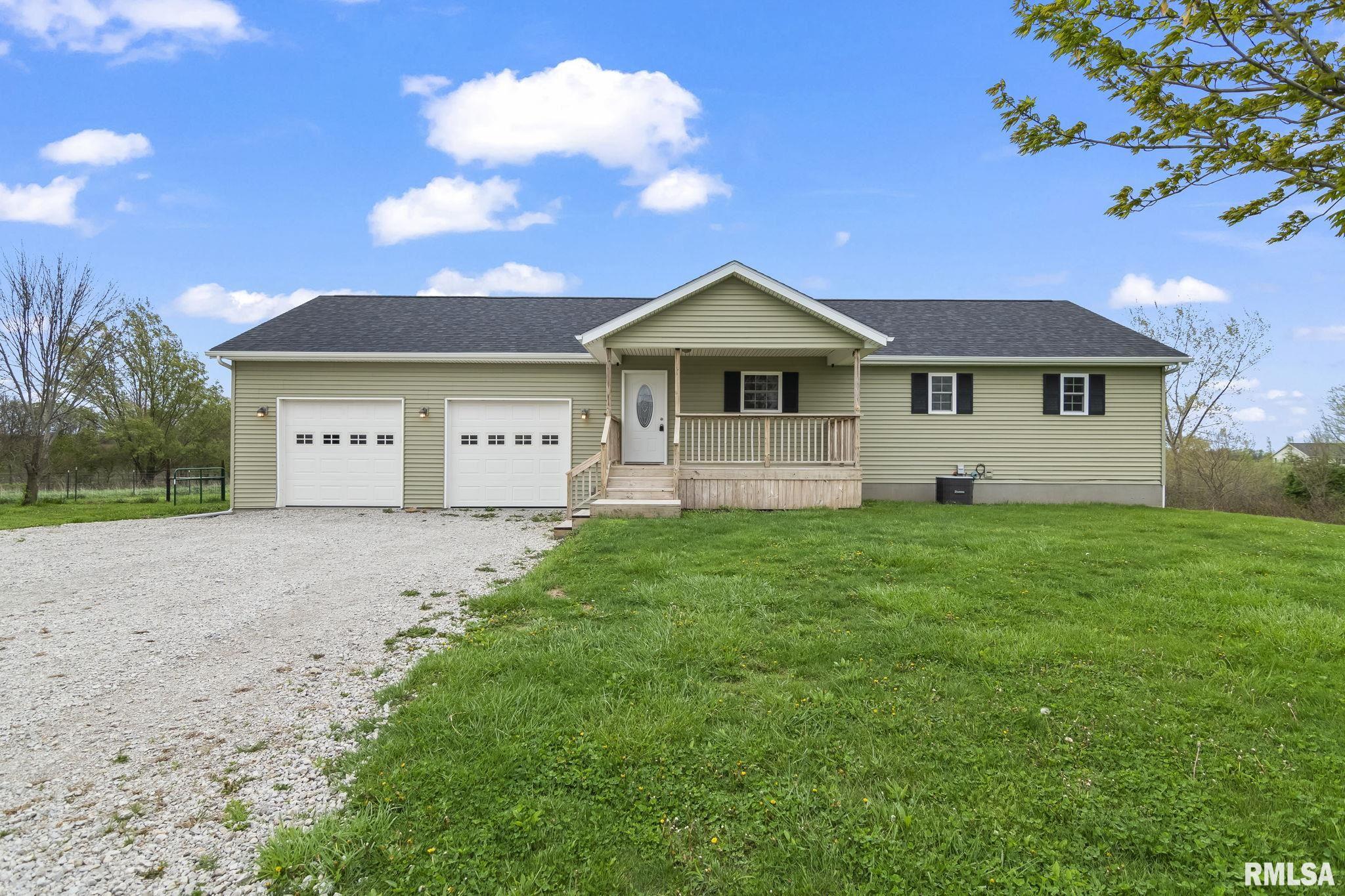 422 E 750 N Road, Morrisonville, Illinois image 1
