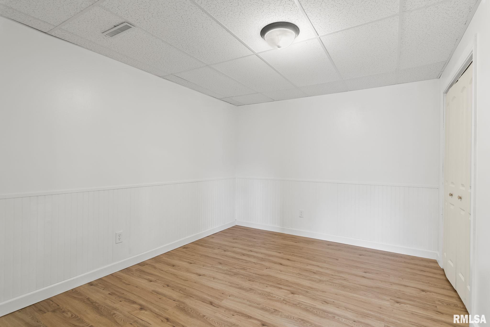 422 E 750 N Road, Morrisonville, Illinois image 30