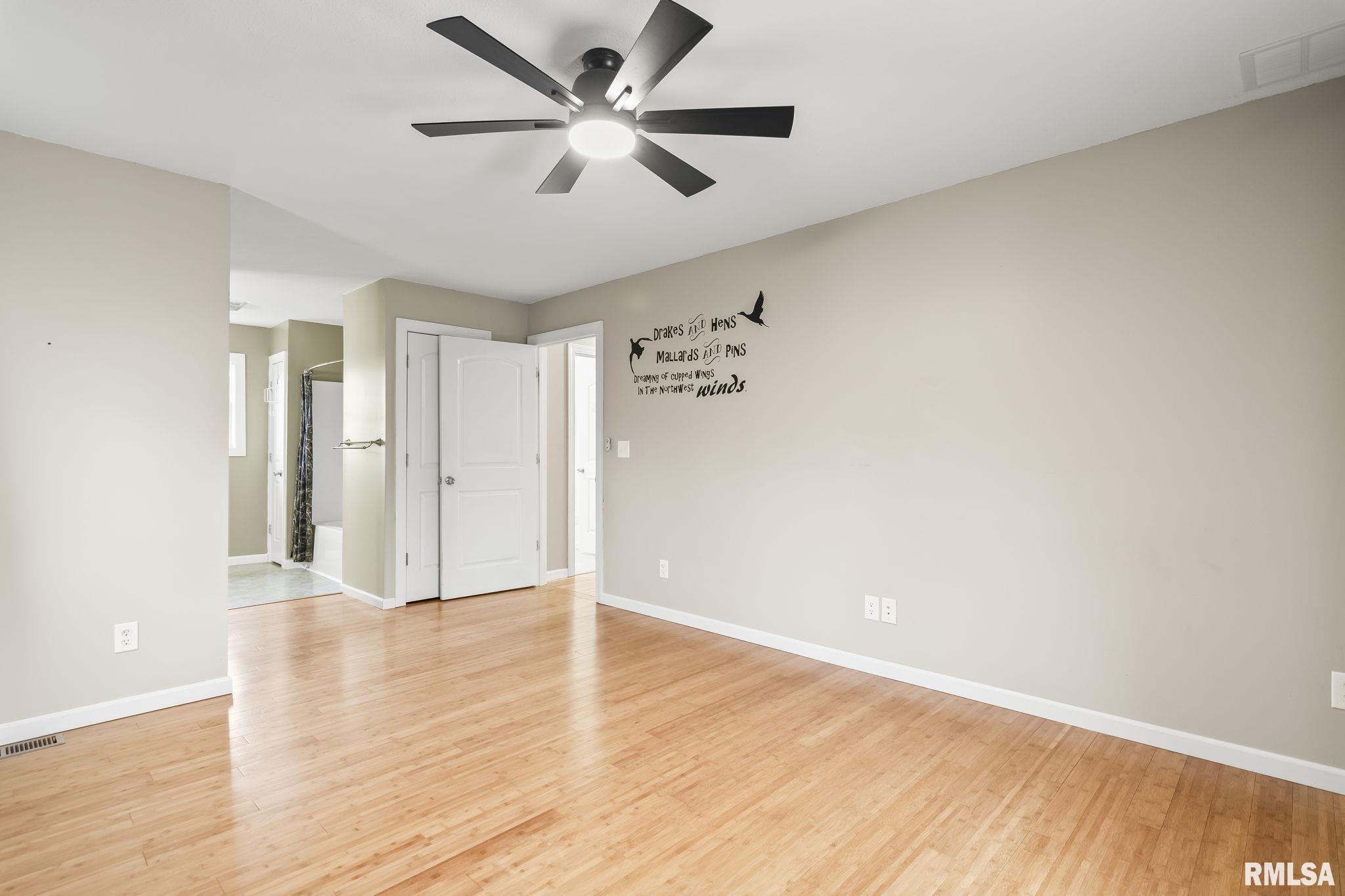 422 E 750 N Road, Morrisonville, Illinois image 20