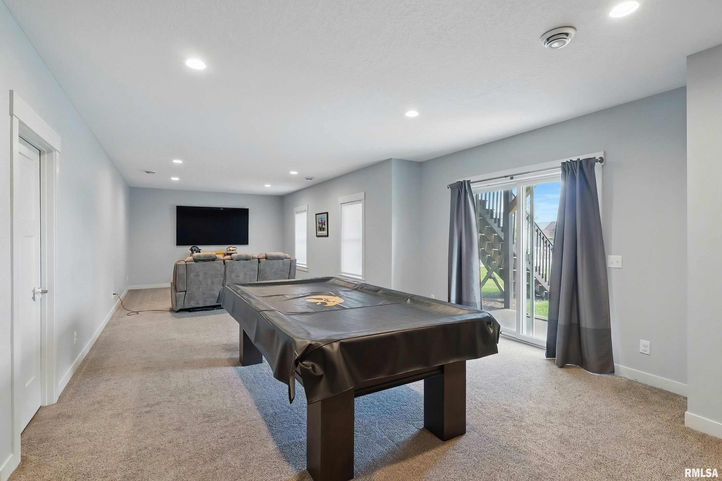 4241 Colorado Drive, Bettendorf, Iowa image 26