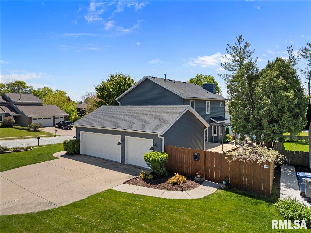 4690 Lindbergh Drive, Bettendorf, Iowa image 5