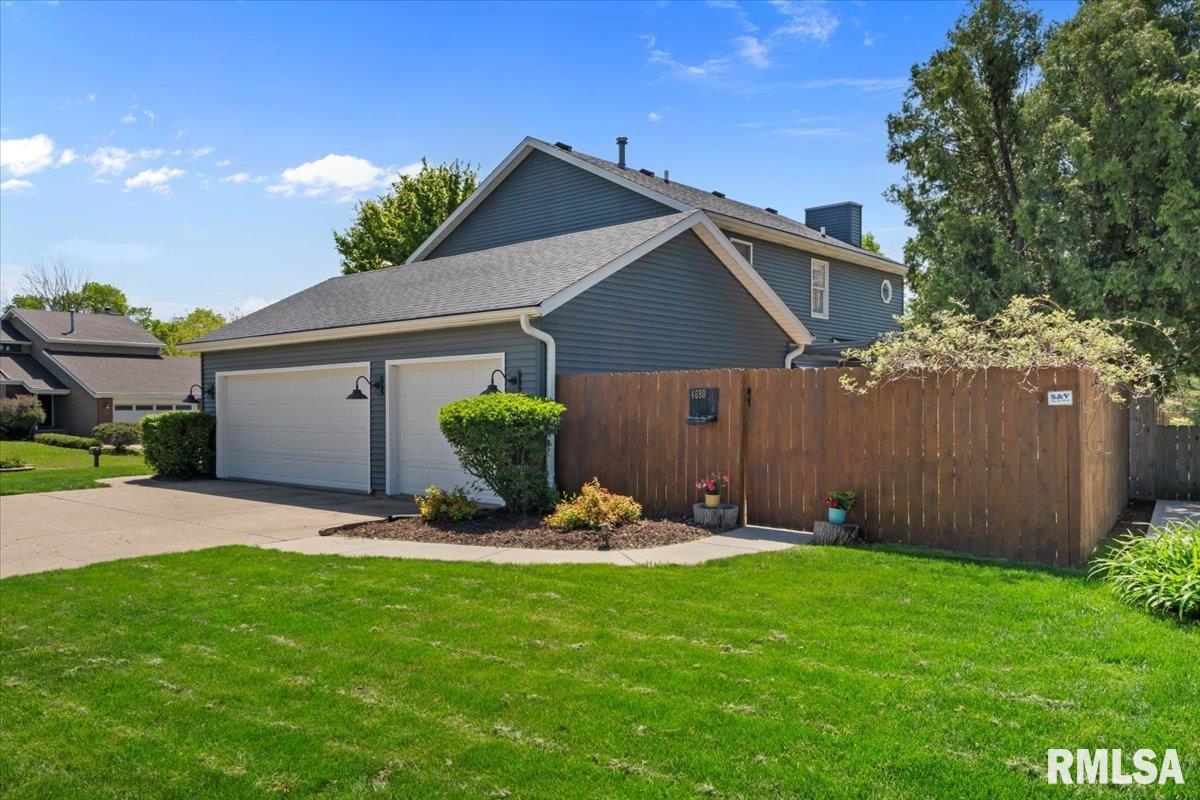 4690 Lindbergh Drive, Bettendorf, Iowa image 6