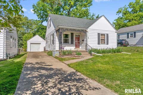 Homes For Sale - 749 N Walnut Street<br/> Springfield, IL 62702