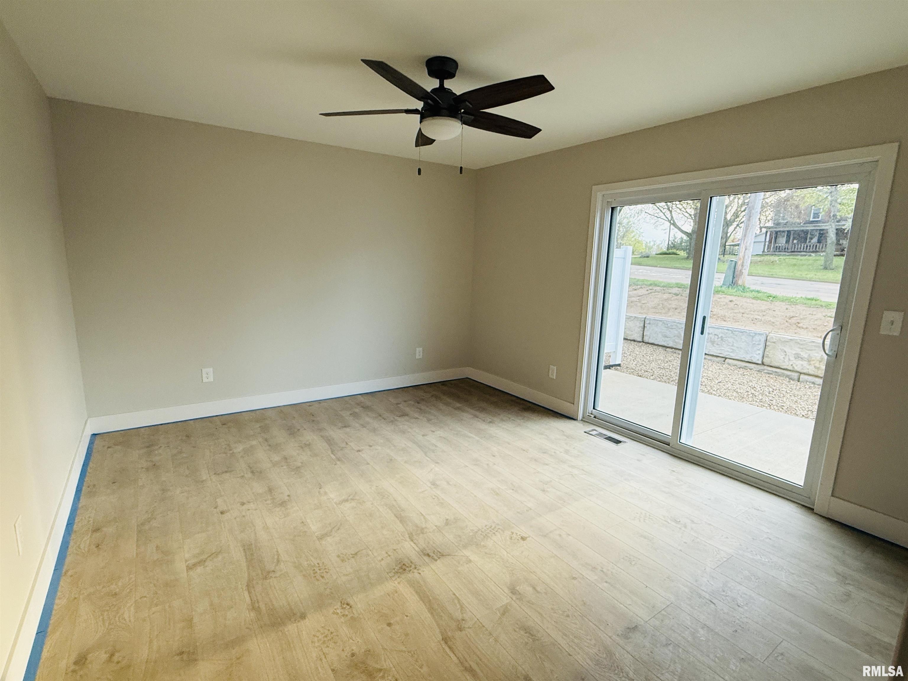 1109 Lawson Street, Washington, Illinois image 6