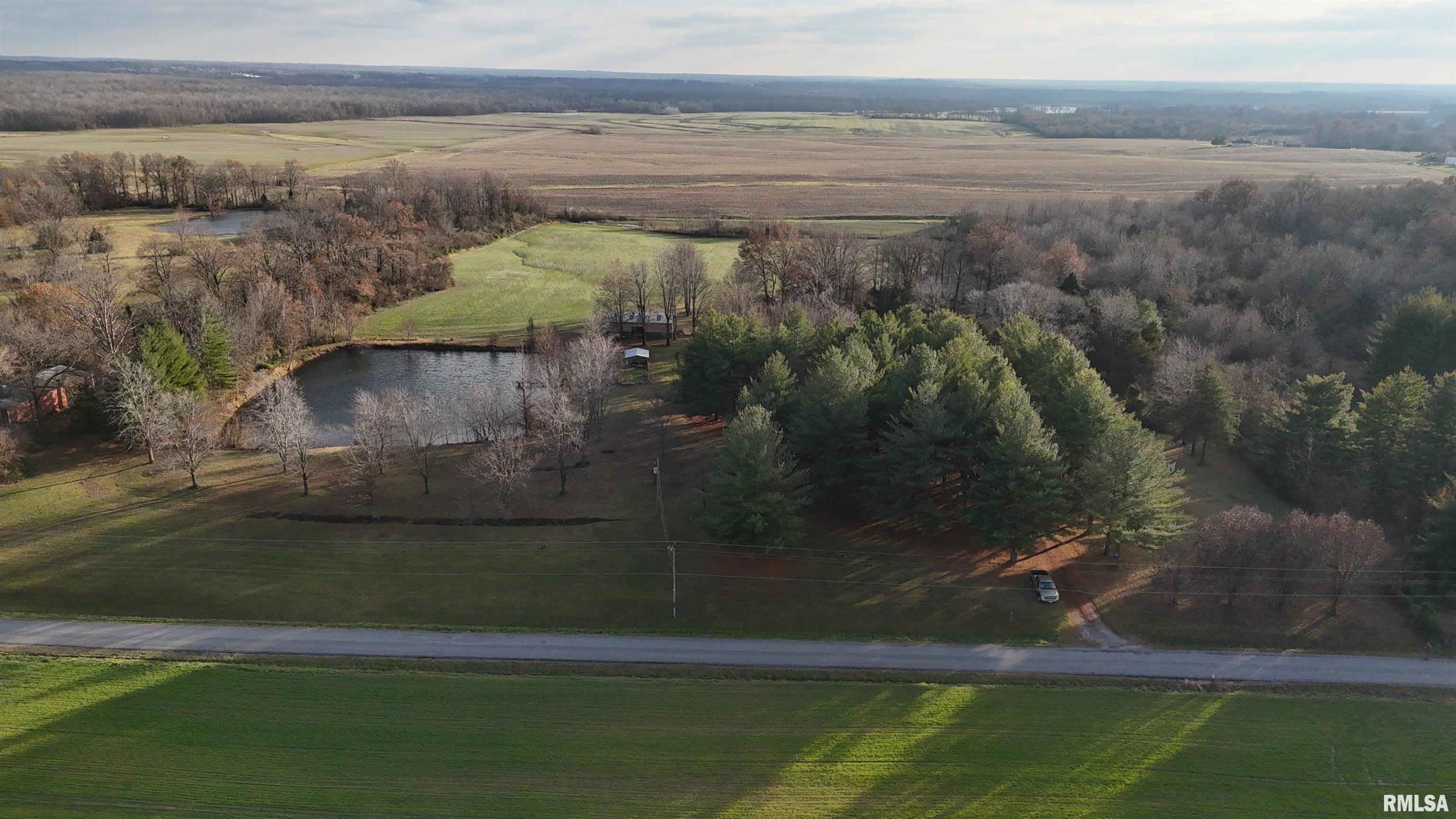 14052 Summer Road, Benton, Illinois image 7