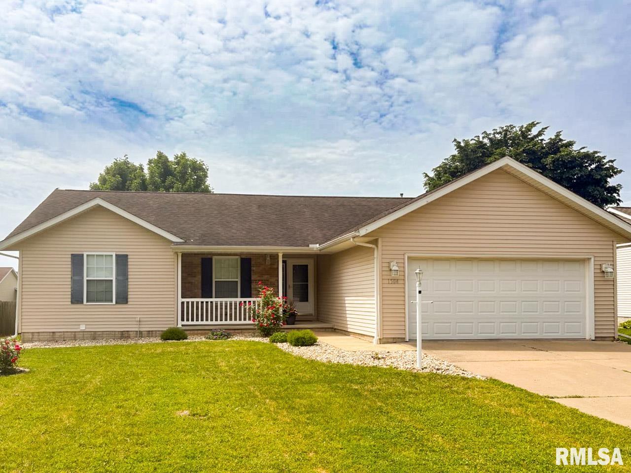 1504 W Cloverdale Road, Chillicothe, Illinois image 1