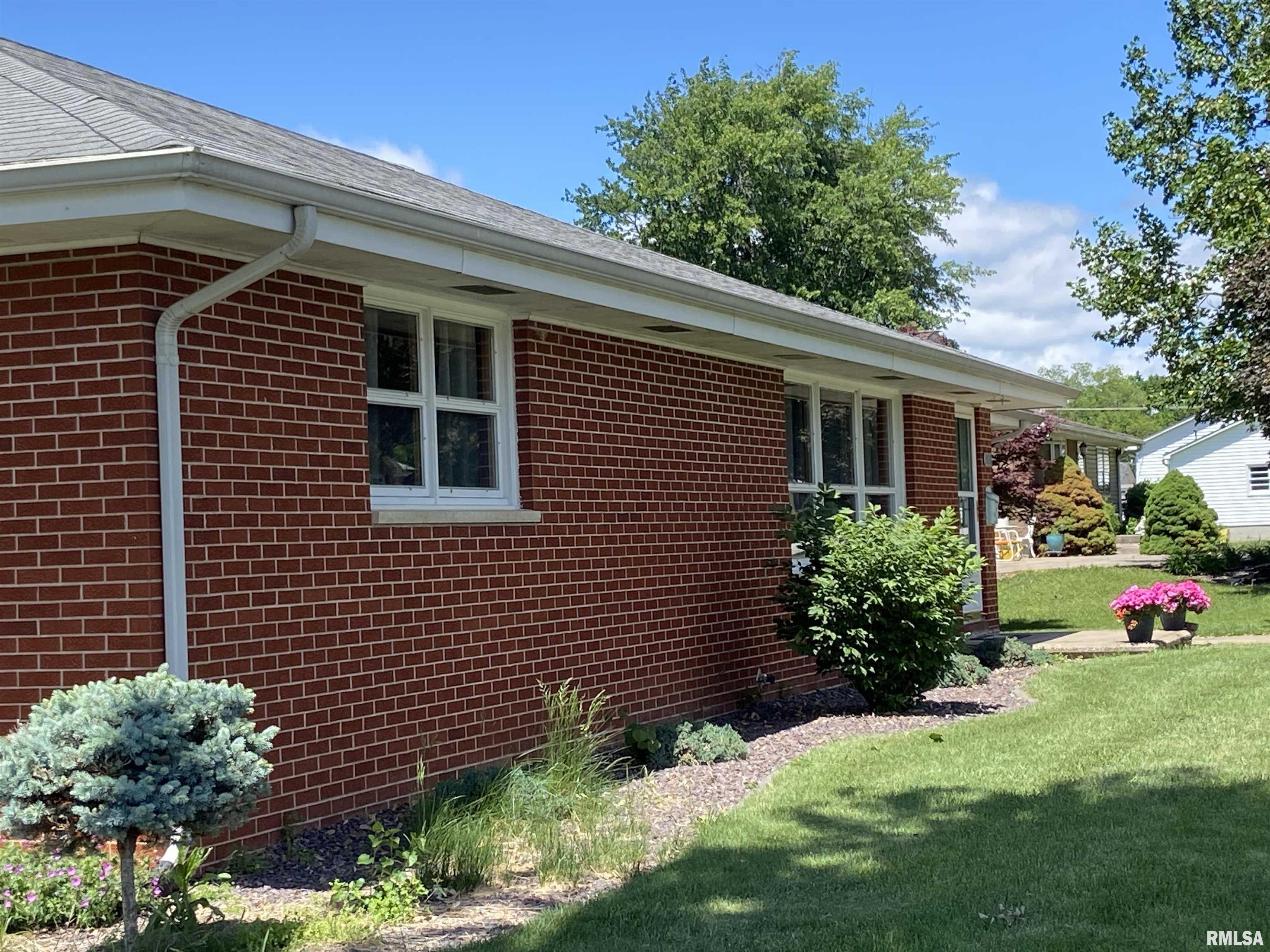 1018 S Spring Street, Palmyra, Missouri image 5