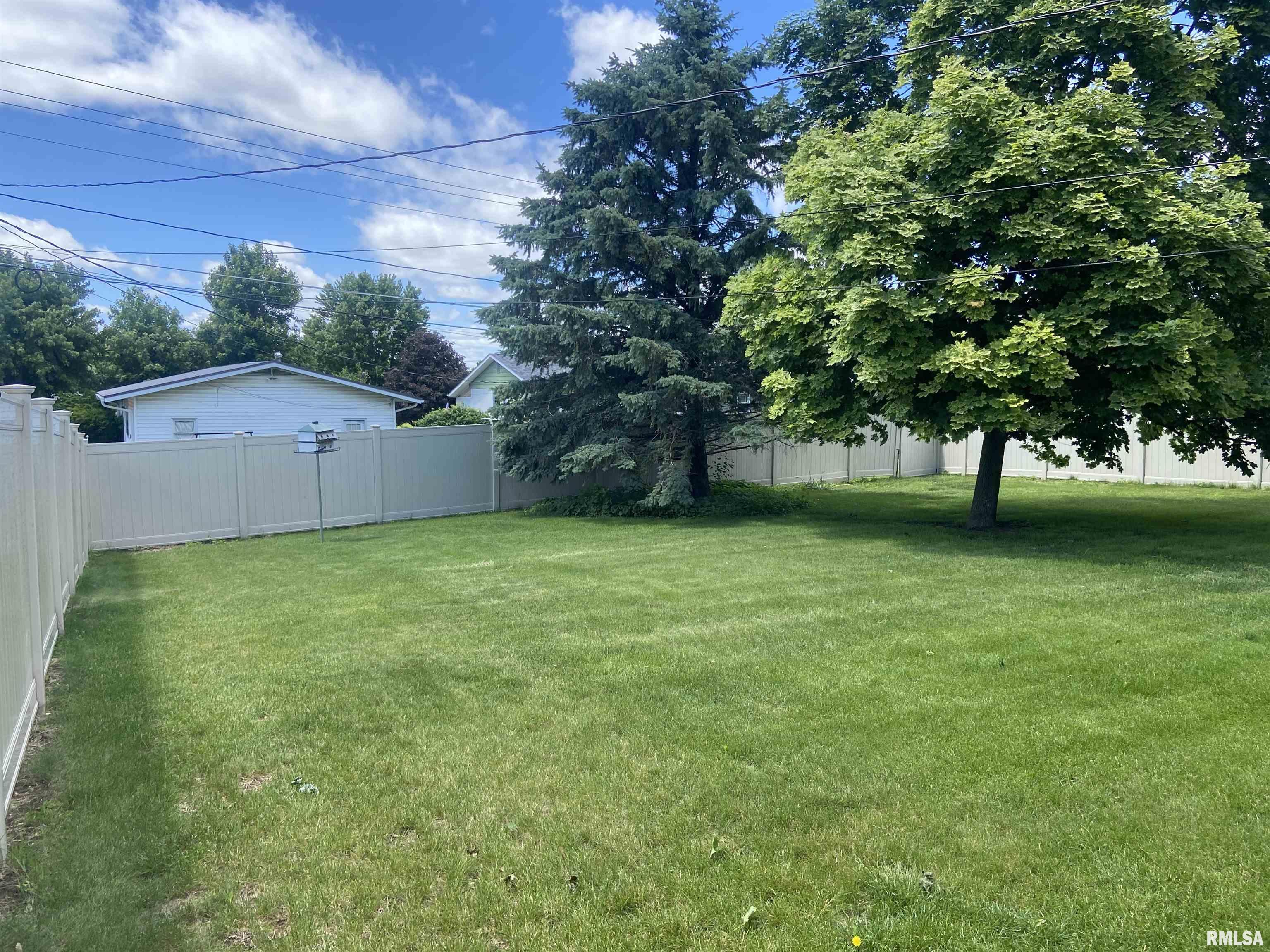 1018 S Spring Street, Palmyra, Missouri image 42