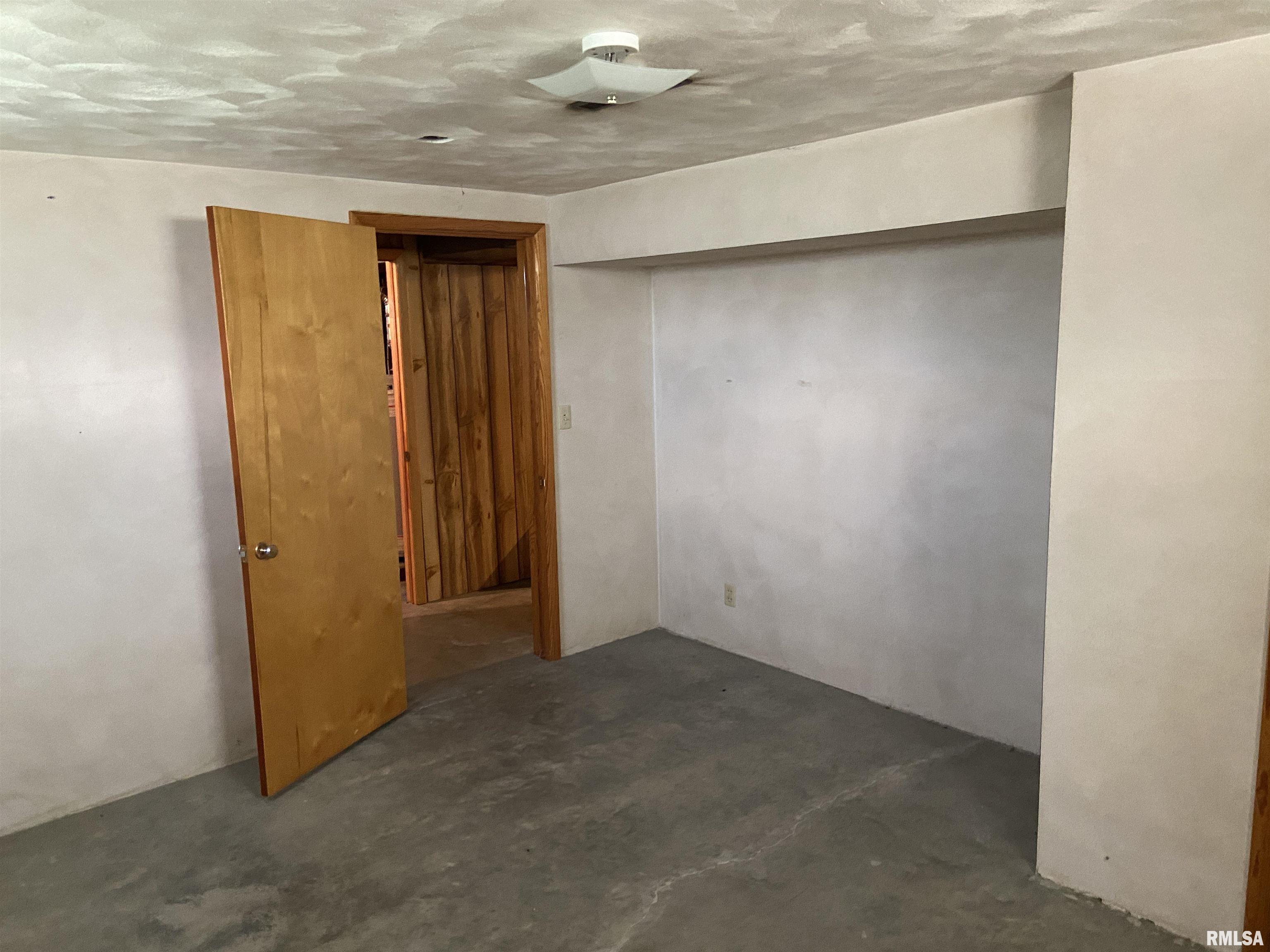 1018 S Spring Street, Palmyra, Missouri image 33