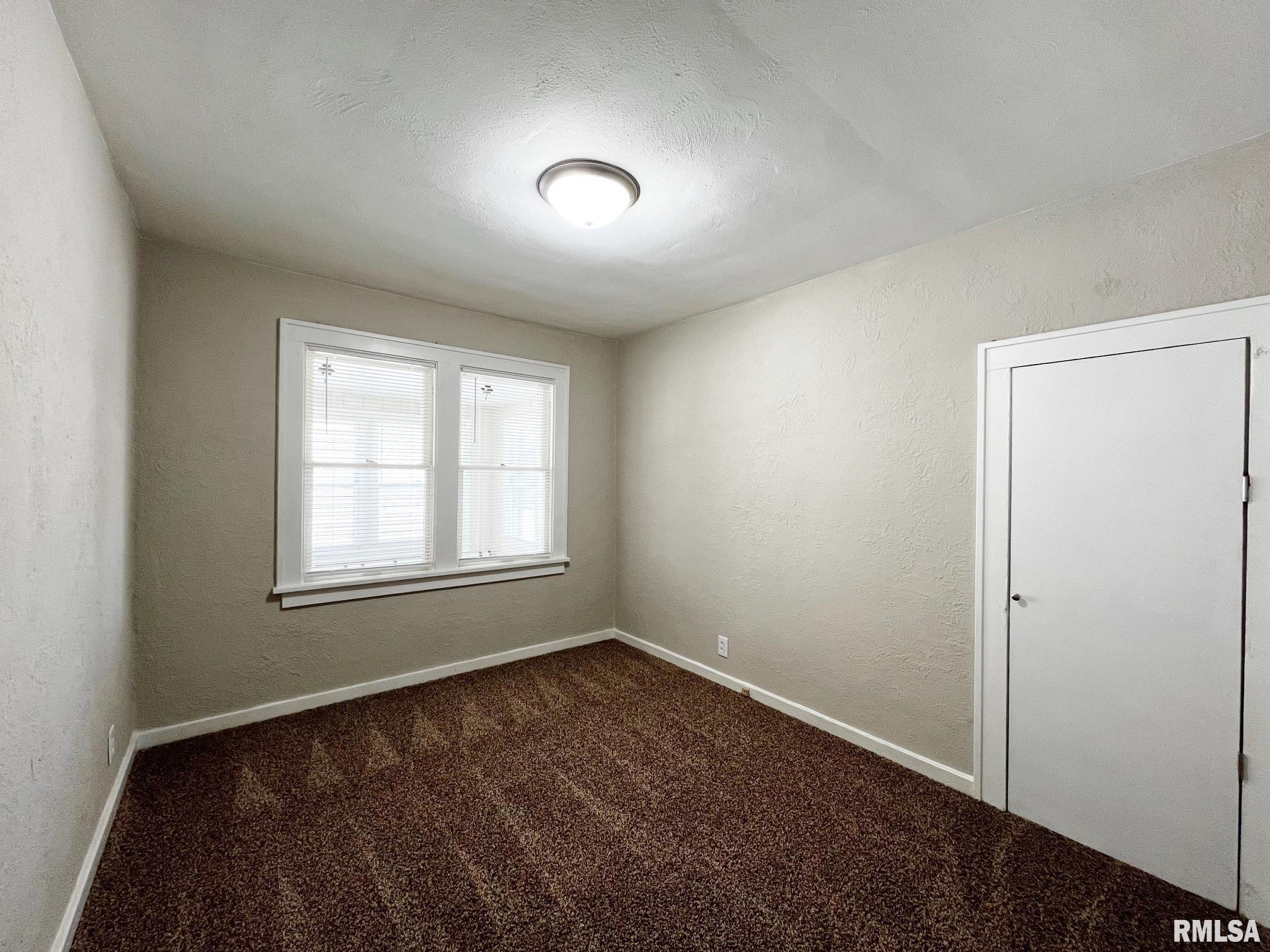 1113 & 1113 1/2 Charlotte Street, Pekin, Illinois image 18