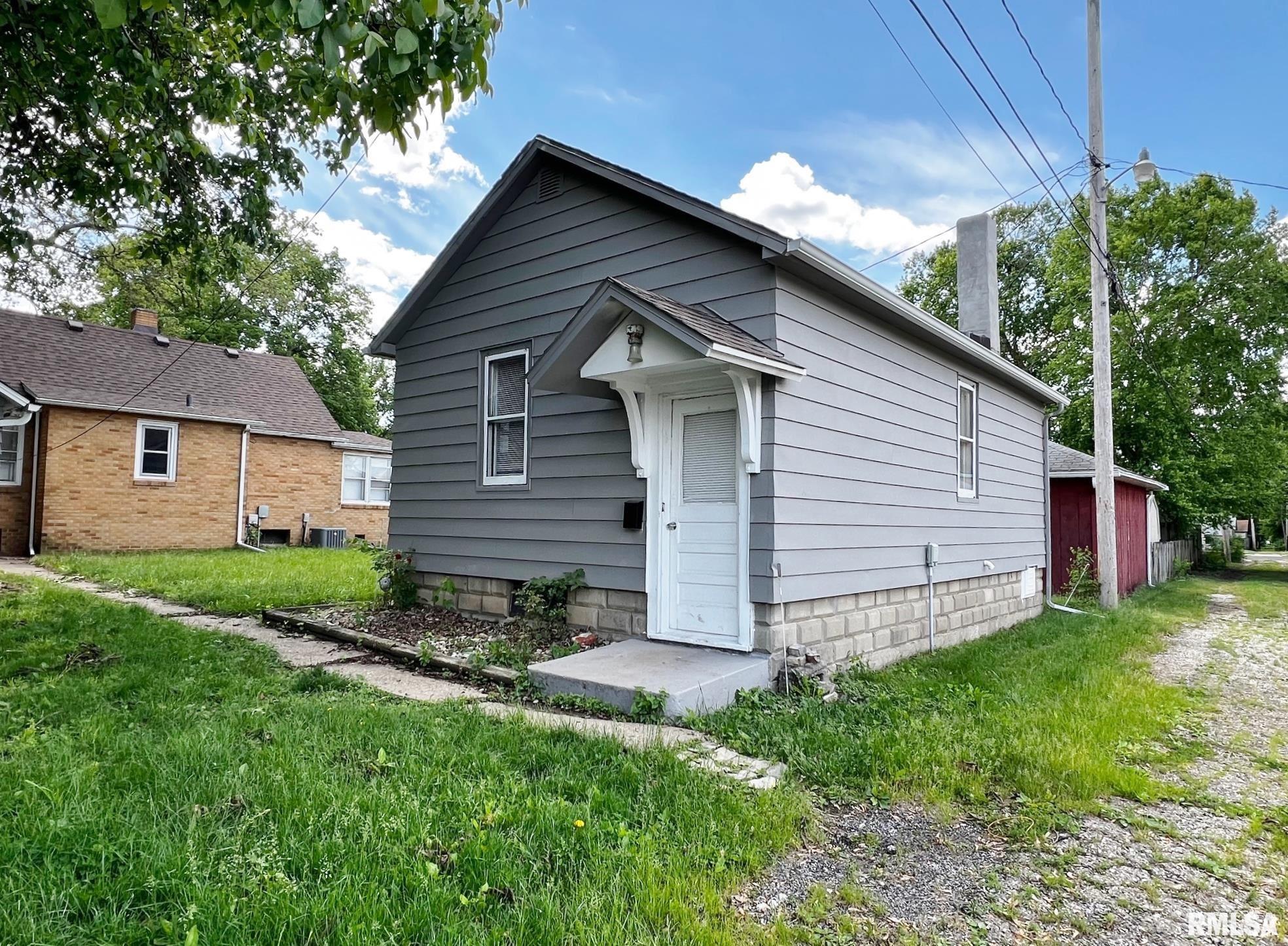 1113 & 1113 1/2 Charlotte Street, Pekin, Illinois image 31
