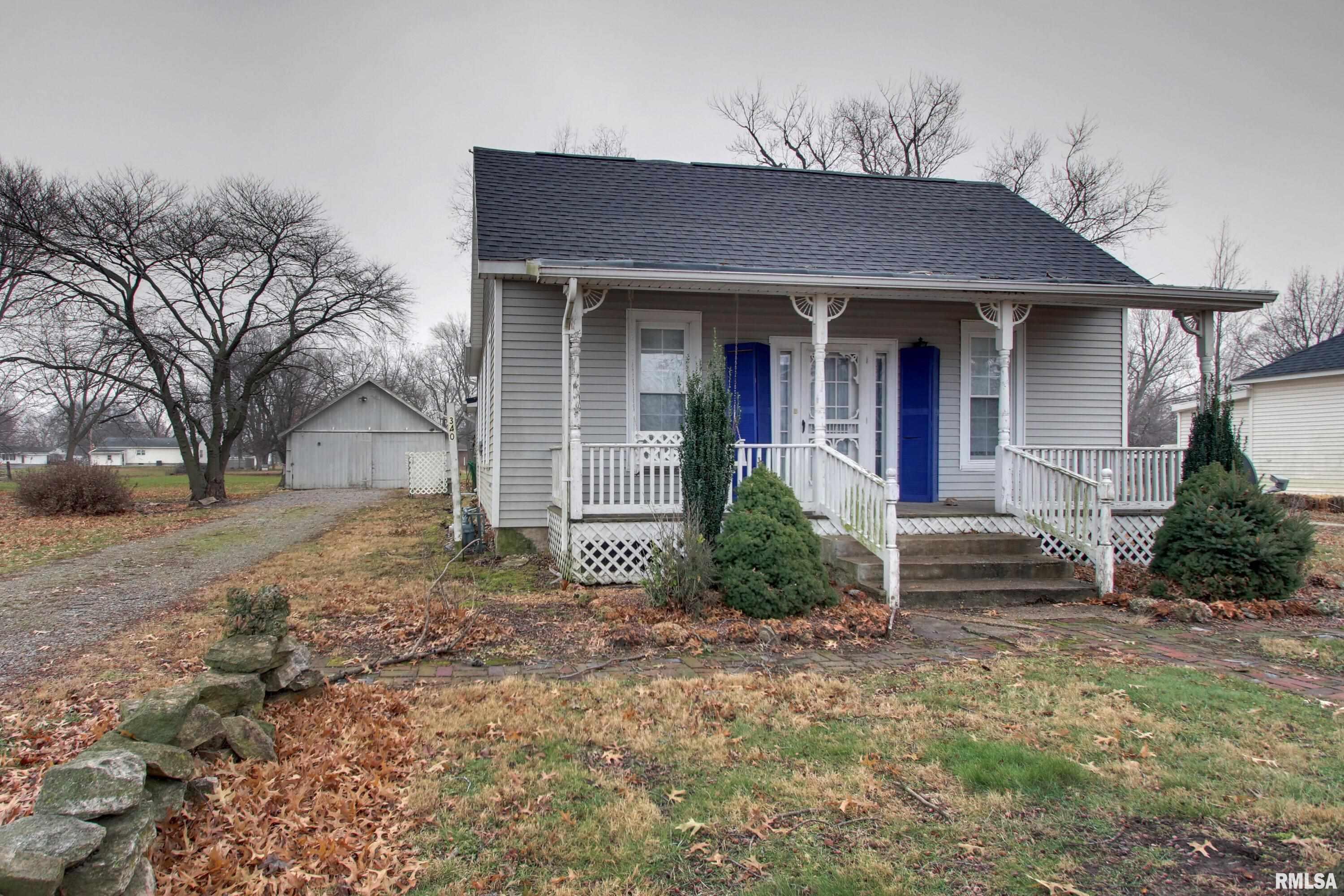 340 S Walnut Street, Hull, Illinois image 1
