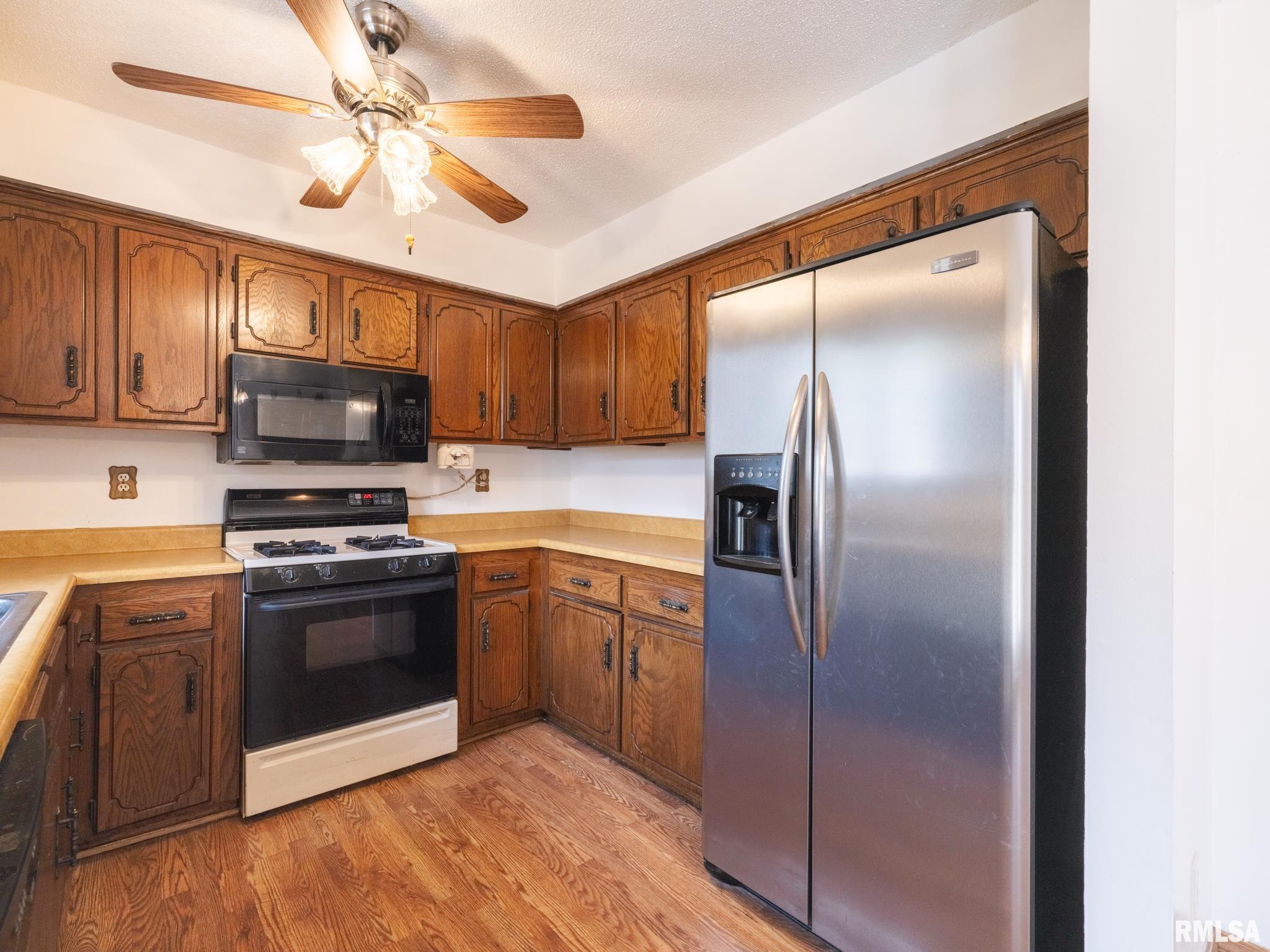724 N Sunset Drive, Peoria, Illinois image 16