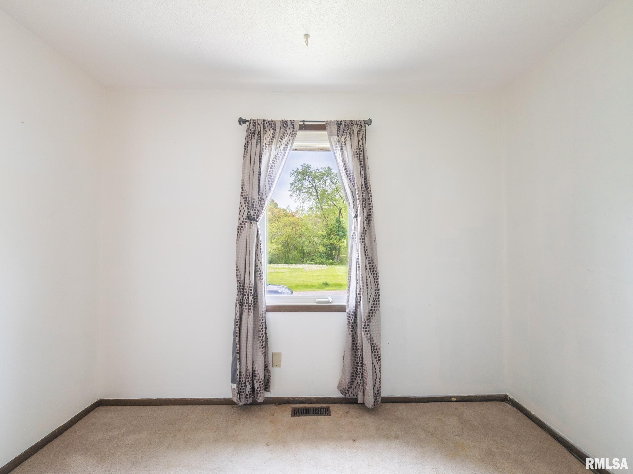 724 N Sunset Drive, Peoria, Illinois image 30