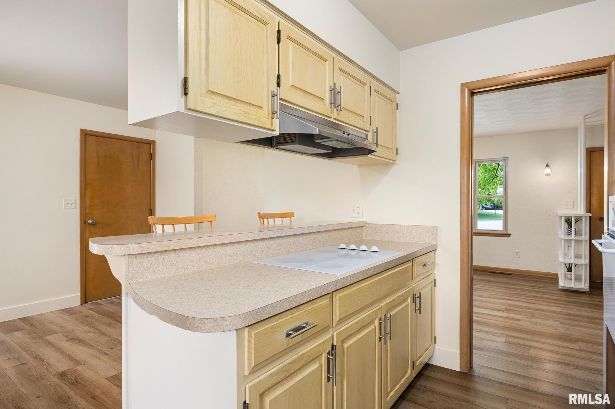 217 E Hazelwood Street, Morton, Illinois image 12