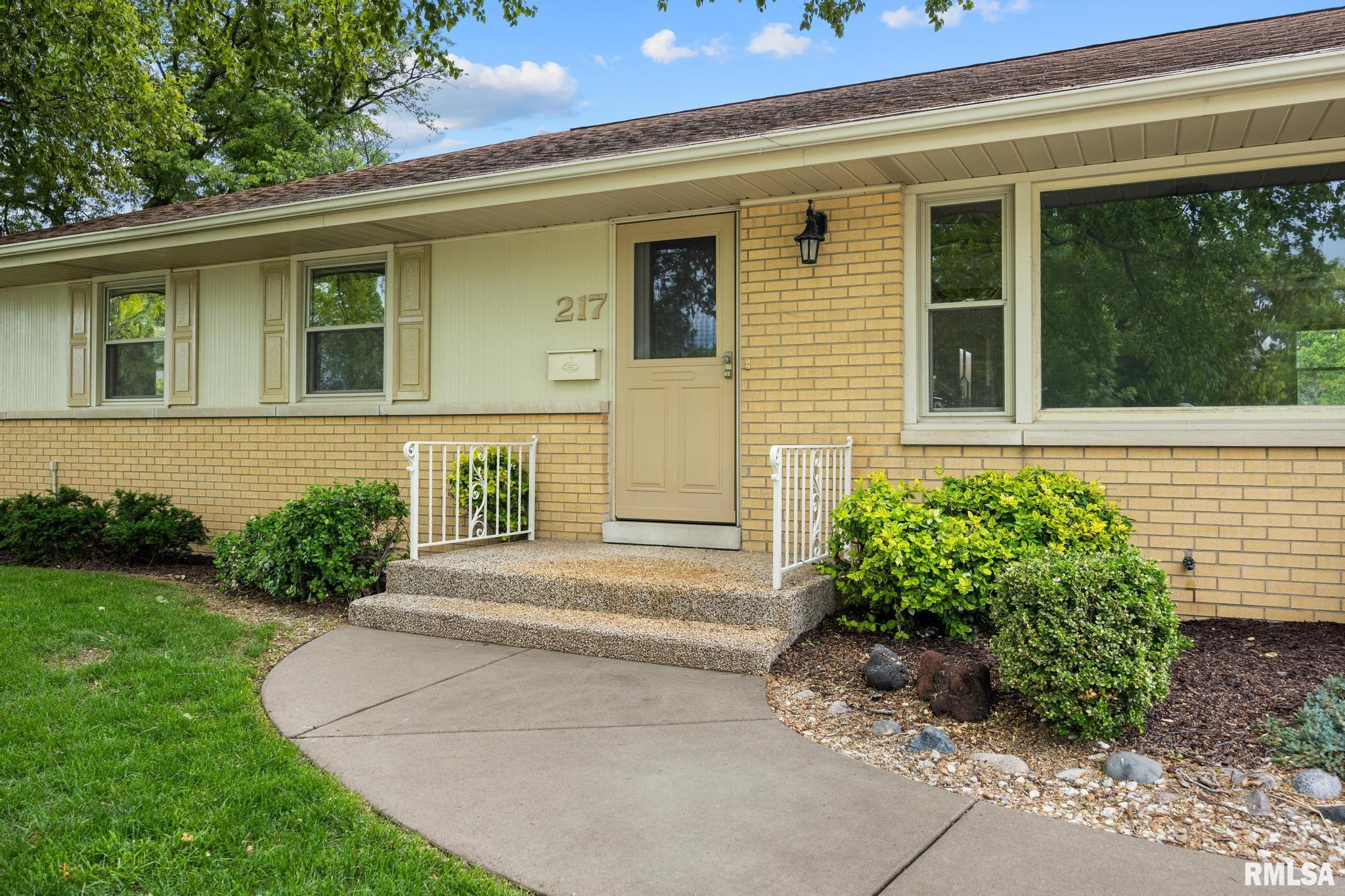 217 E Hazelwood Street, Morton, Illinois image 3