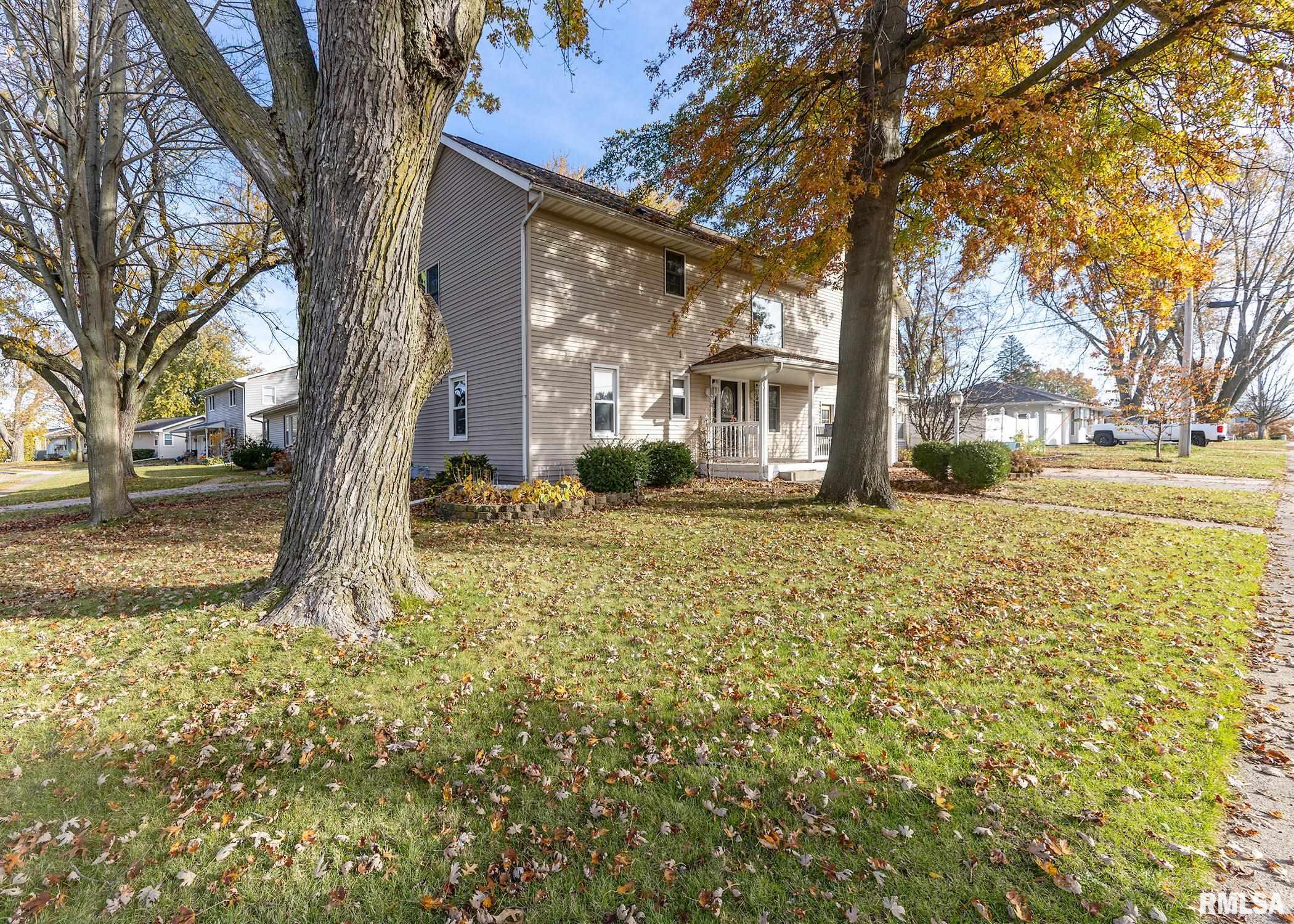 1212 11th Avenue North, Clinton, Iowa image 4