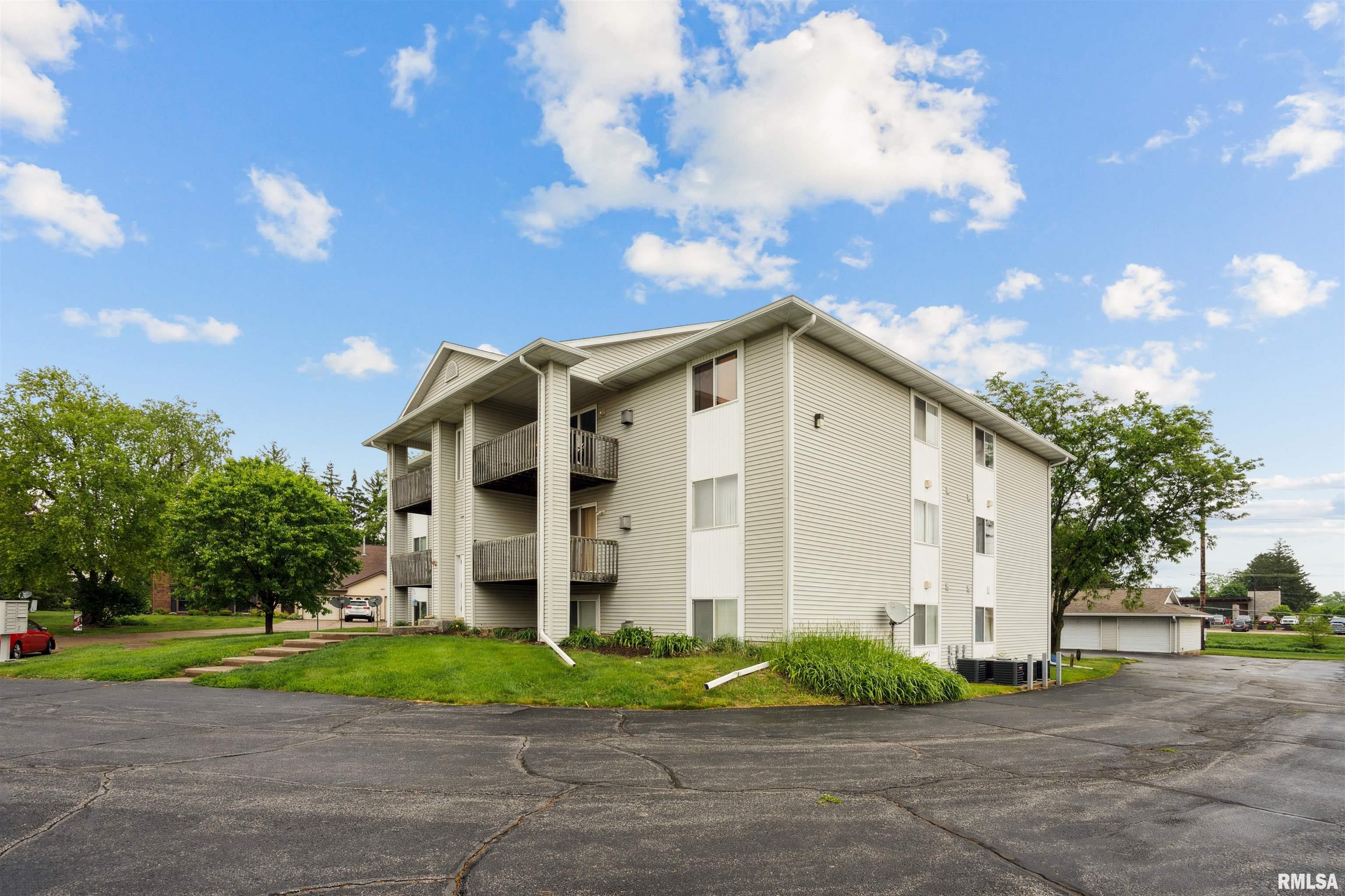4165 Mallard Court #11, Bettendorf, Iowa image 3